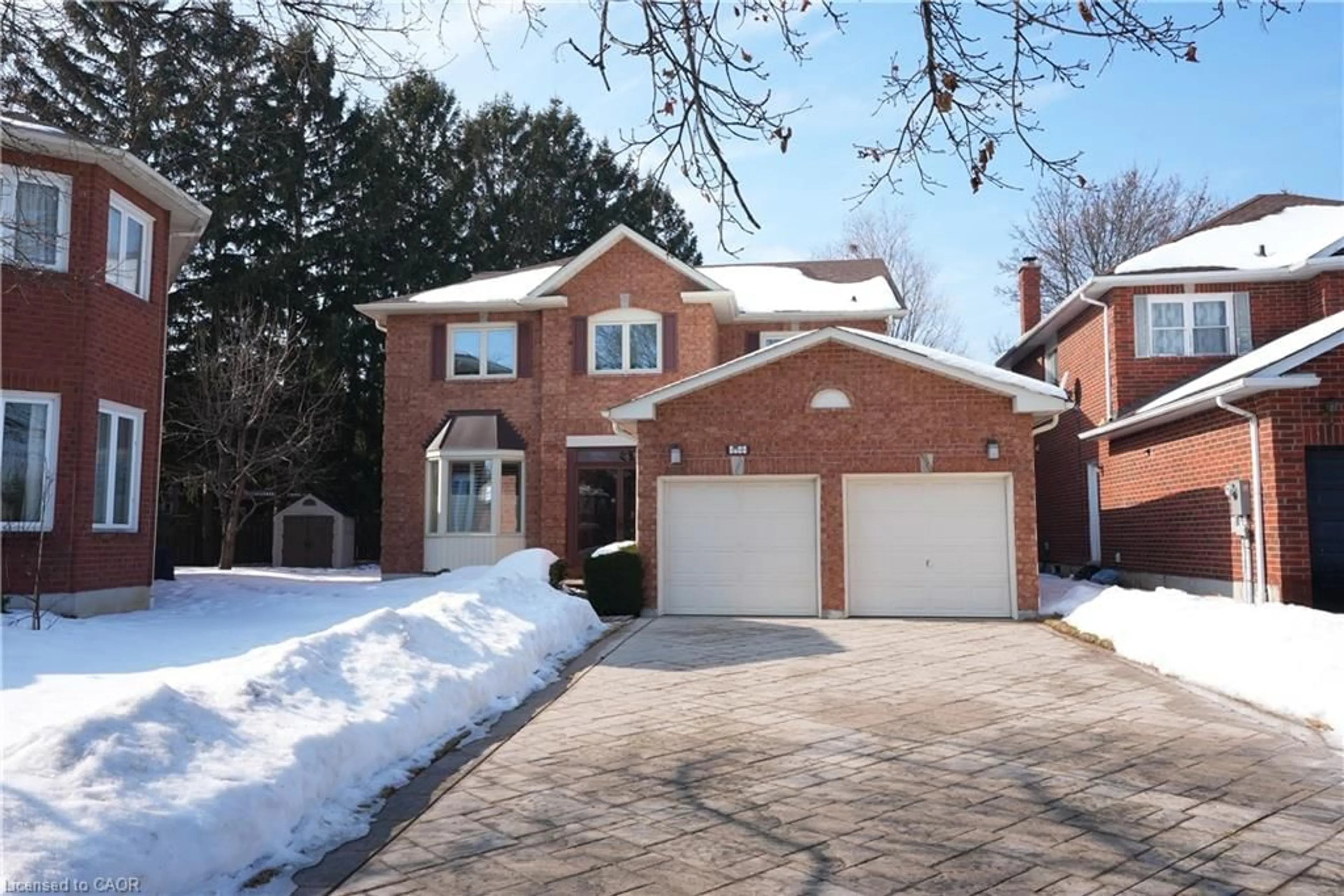 Home with brick exterior material, street for 1995 Pitagora Crt, Mississauga Ontario L5K 2M4