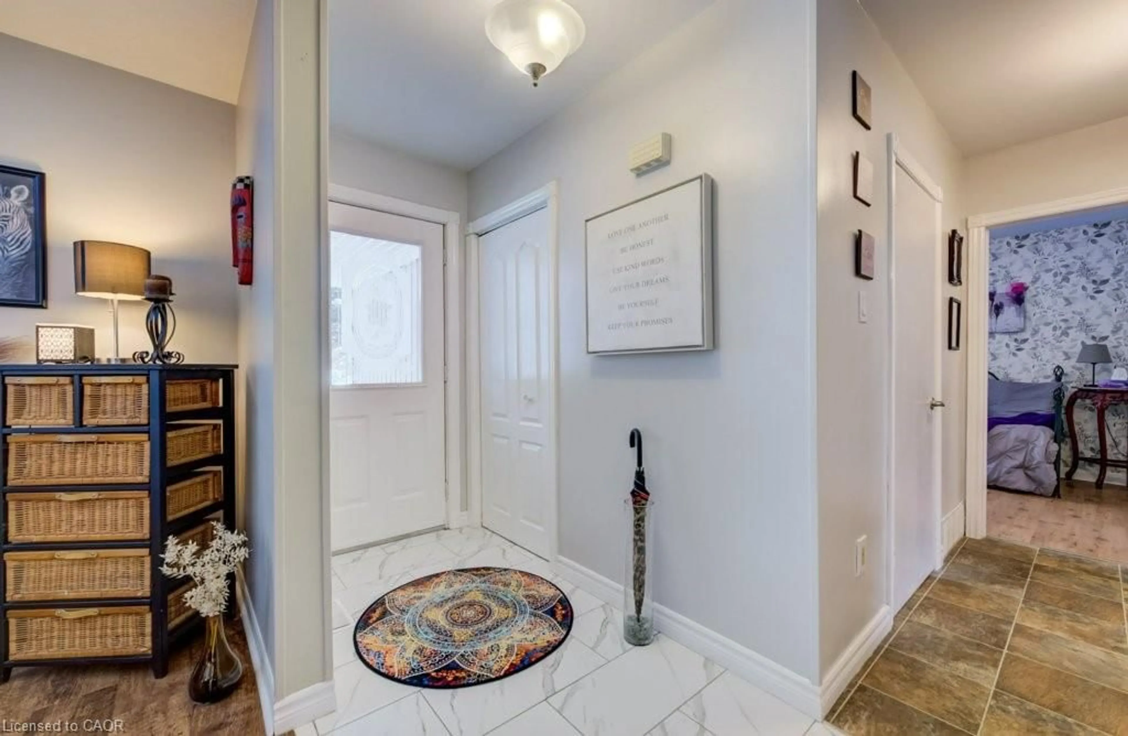 Indoor entryway for 366 Peel St, Mount Forest Ontario N0G 2L3