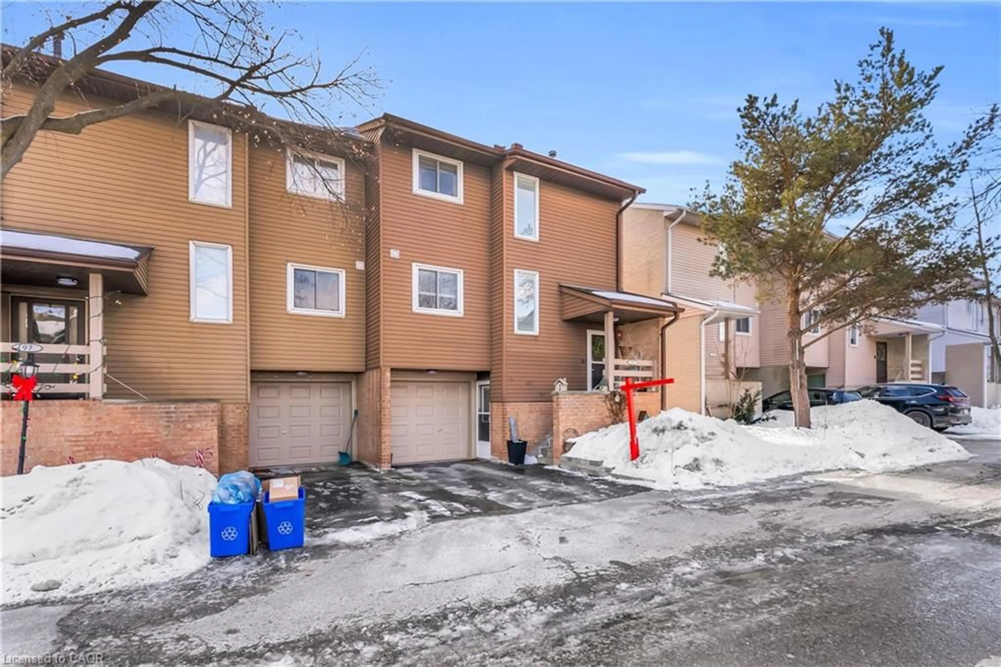Unknown for 99 Lynden Cir, Georgetown Ontario L7G 2J2