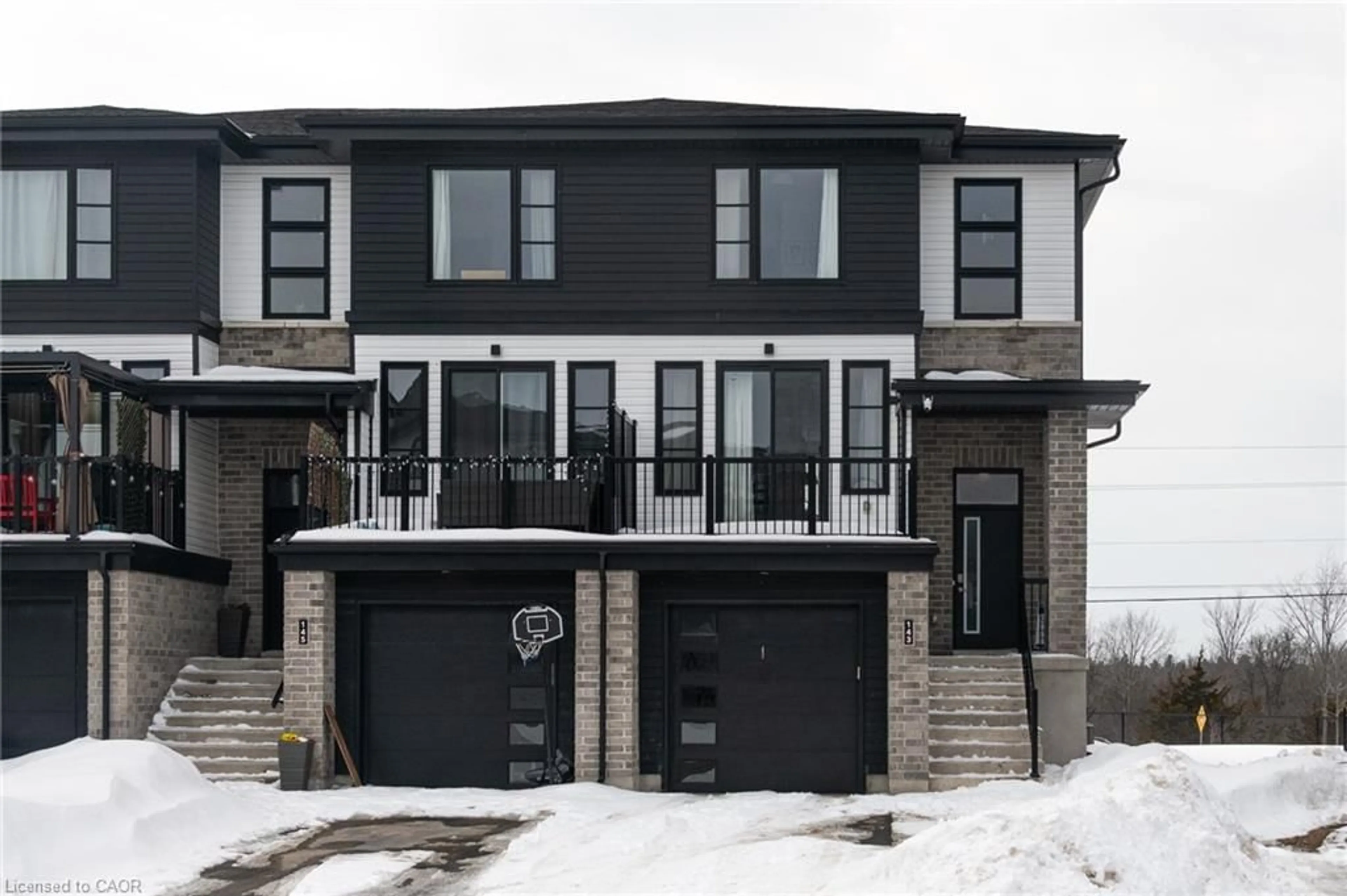 Home with brick exterior material, street for 143 Superior Dr, Amherstview Ontario K7N 1E5