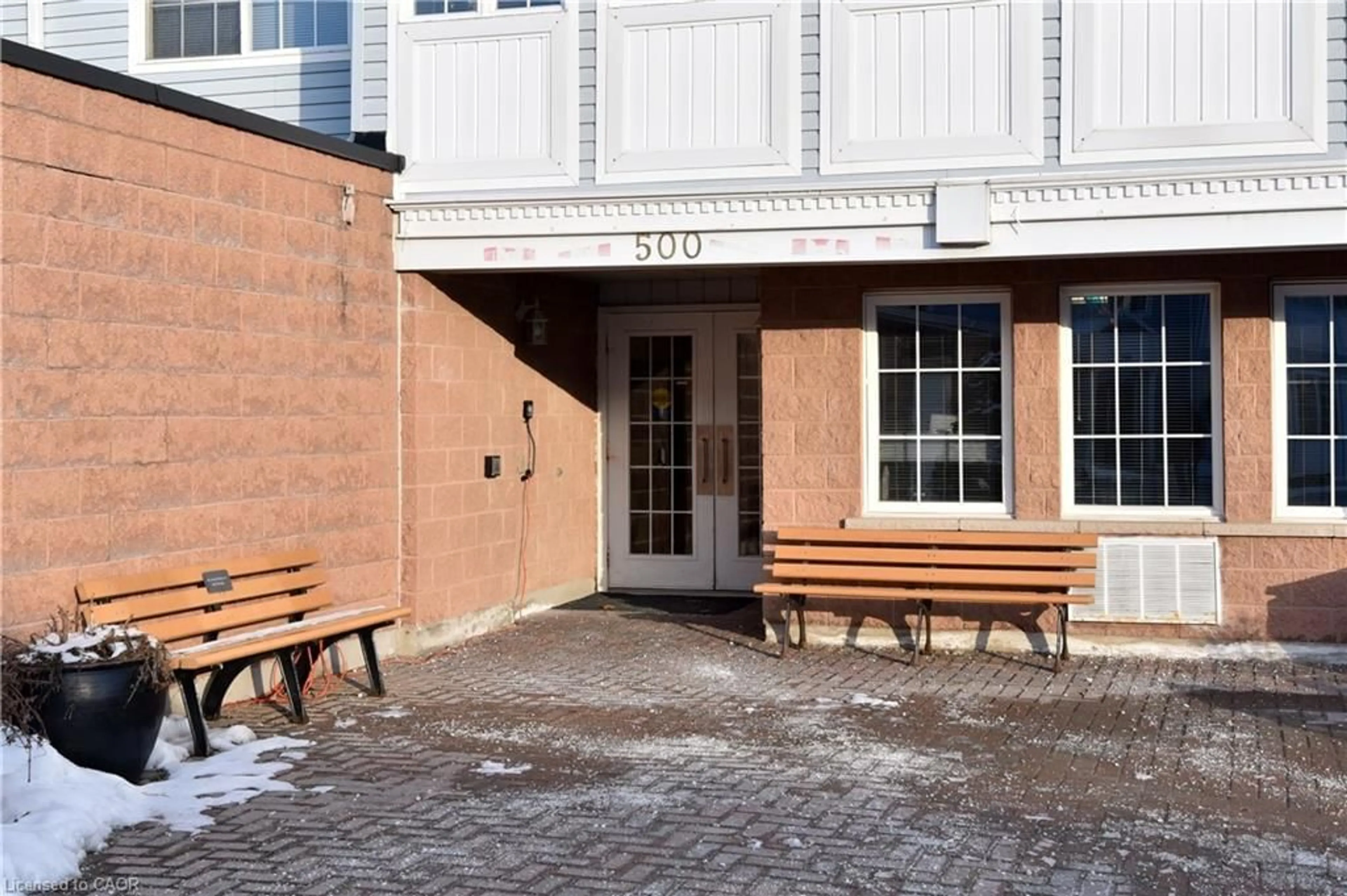 Patio, street for 500 Silverbirch Blvd #306, Mount Hope Ontario L0R 1W0