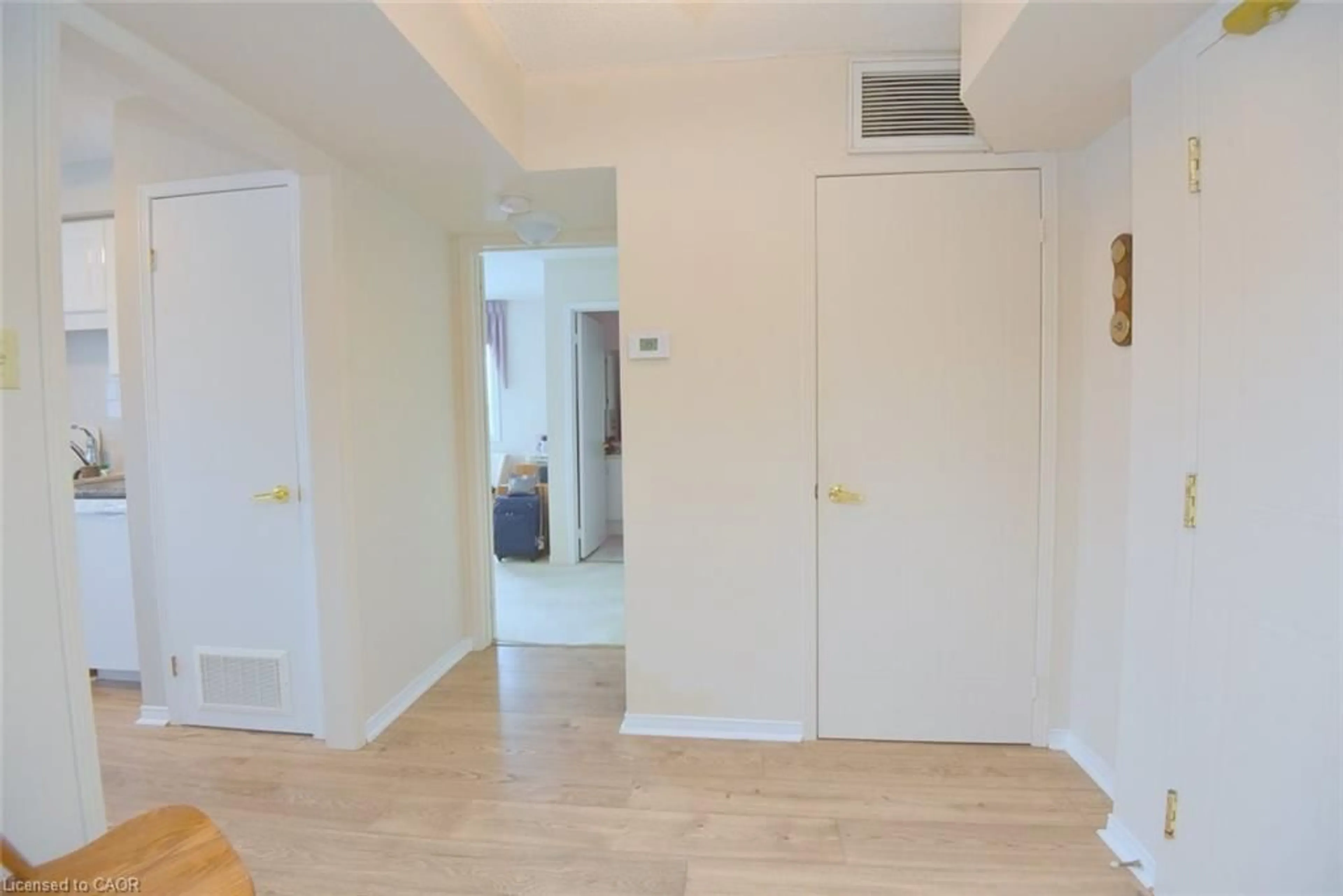 A pic of a room for 500 Silverbirch Blvd #306, Mount Hope Ontario L0R 1W0