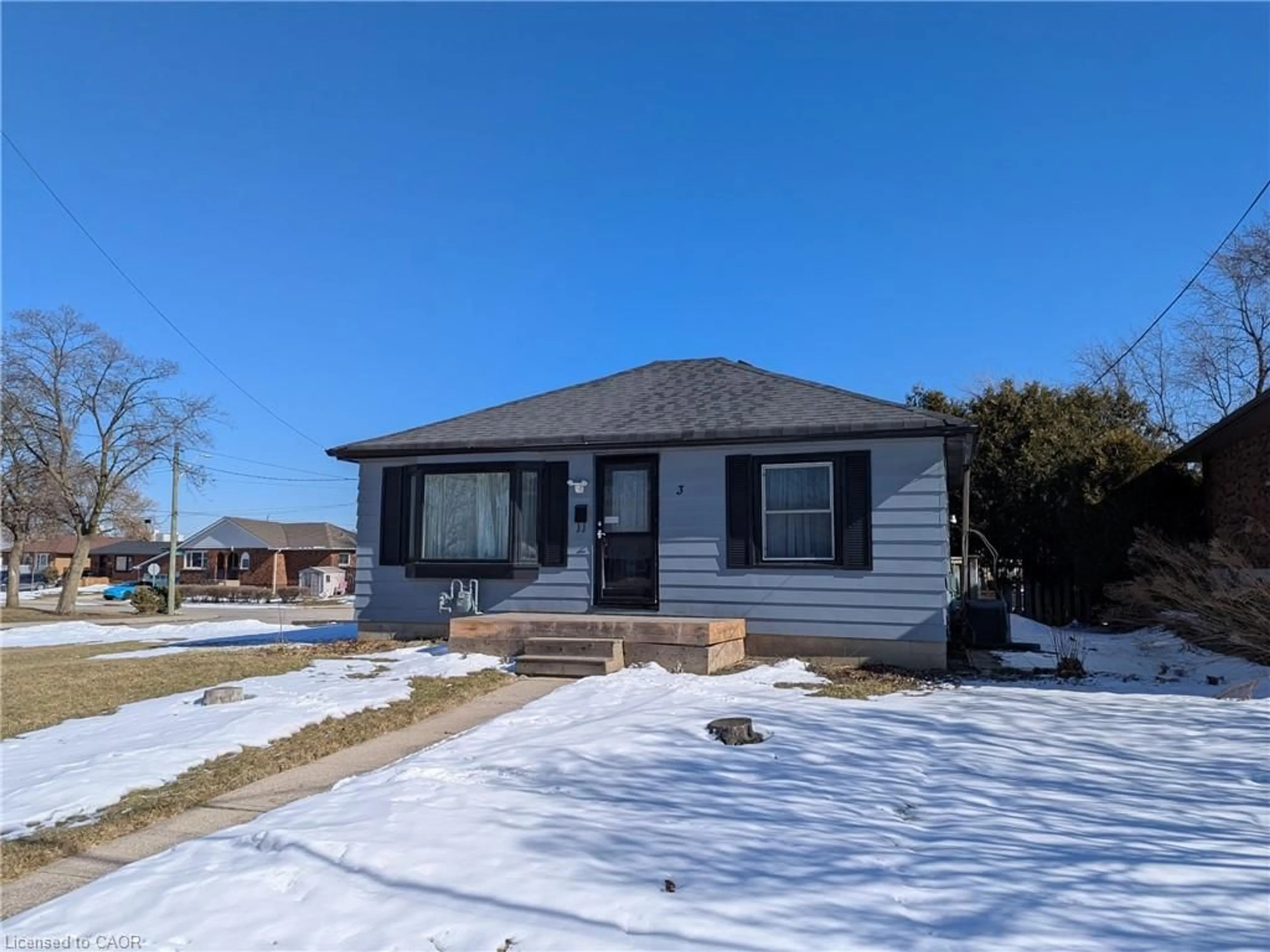 Unknown for 3 Maitland Ave, Hamilton Ontario L9A 3J4