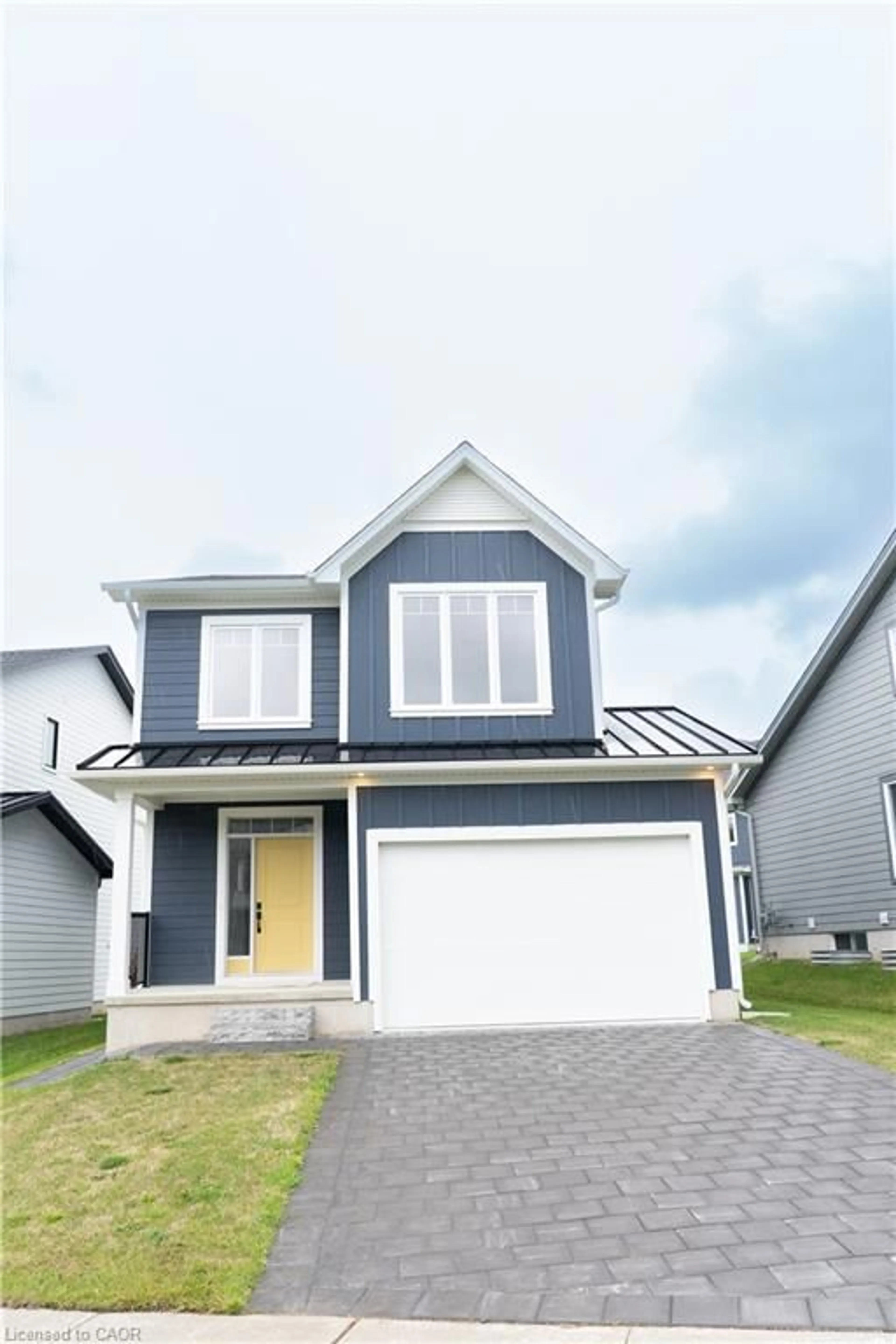 Home with vinyl exterior material, street for 163 Julie Cres, London Ontario N5X 0B1