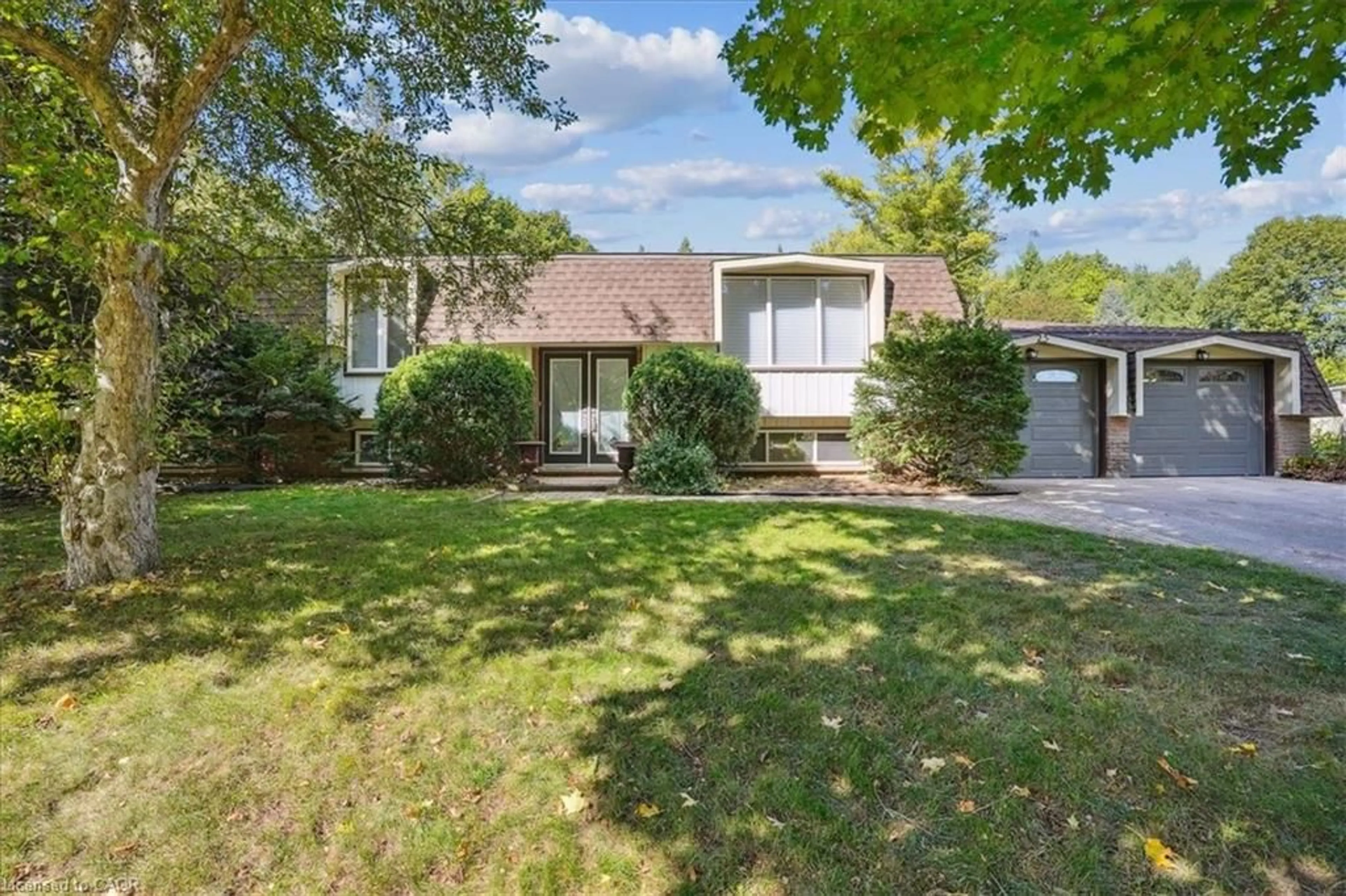 Unknown for 25 Bannisdale Way, Hamilton Ontario L0R 1H2