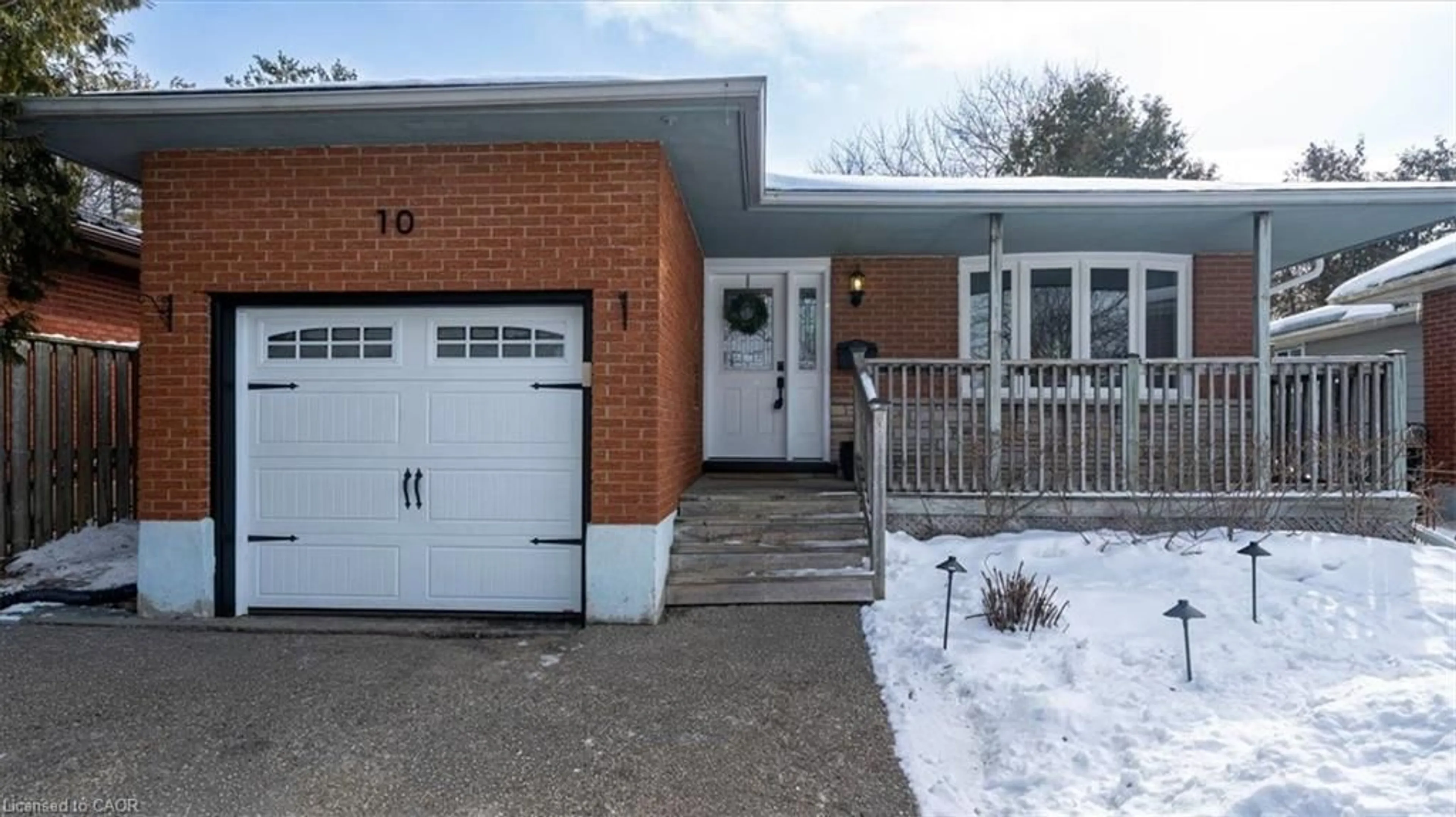 Home with brick exterior material, street for 10 Rossford Cres, Kitchener Ontario N2M 2H7