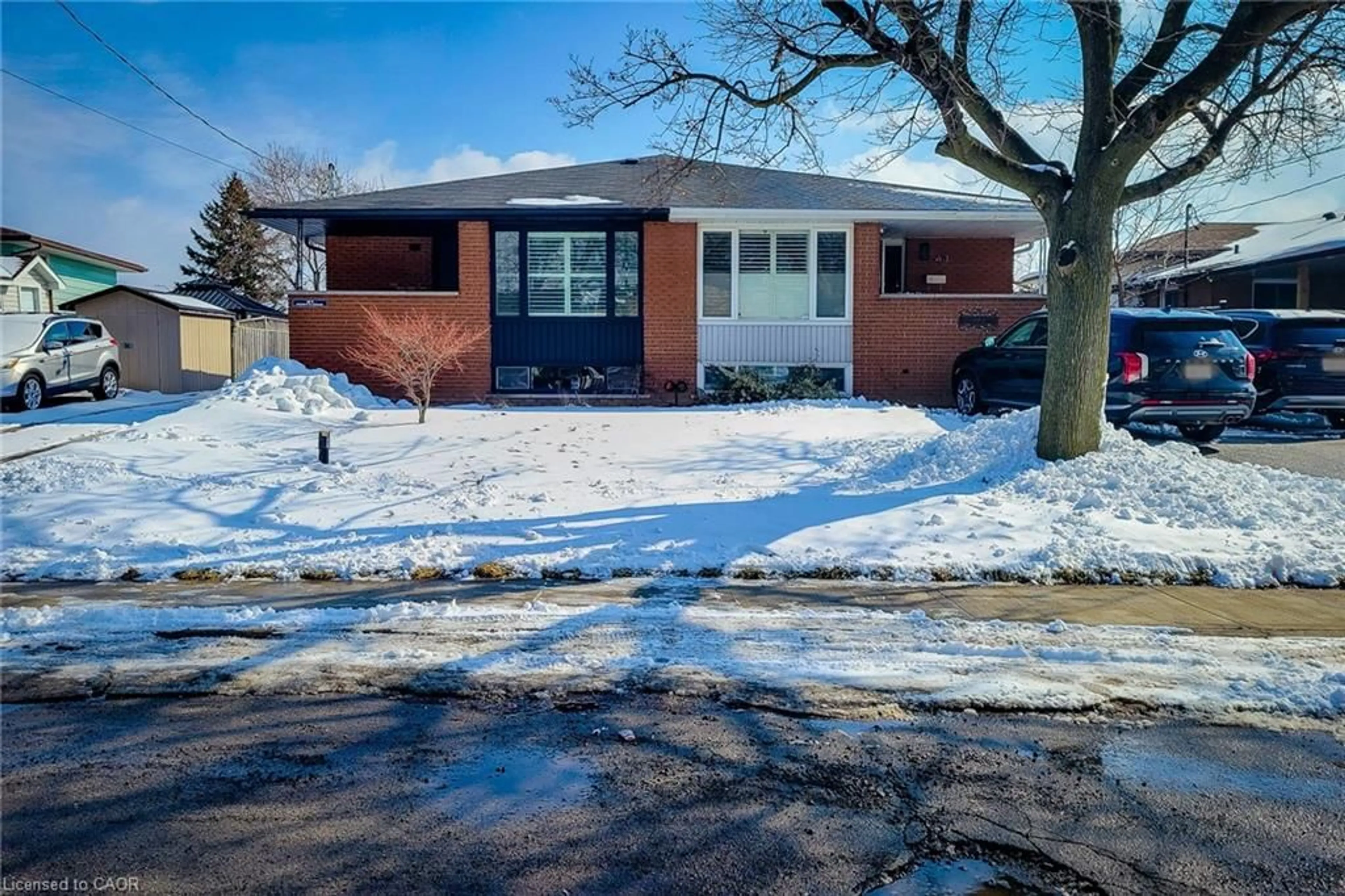 Home with brick exterior material, street for 41 Rita Ave, Hamilton Ontario L8W 1M4