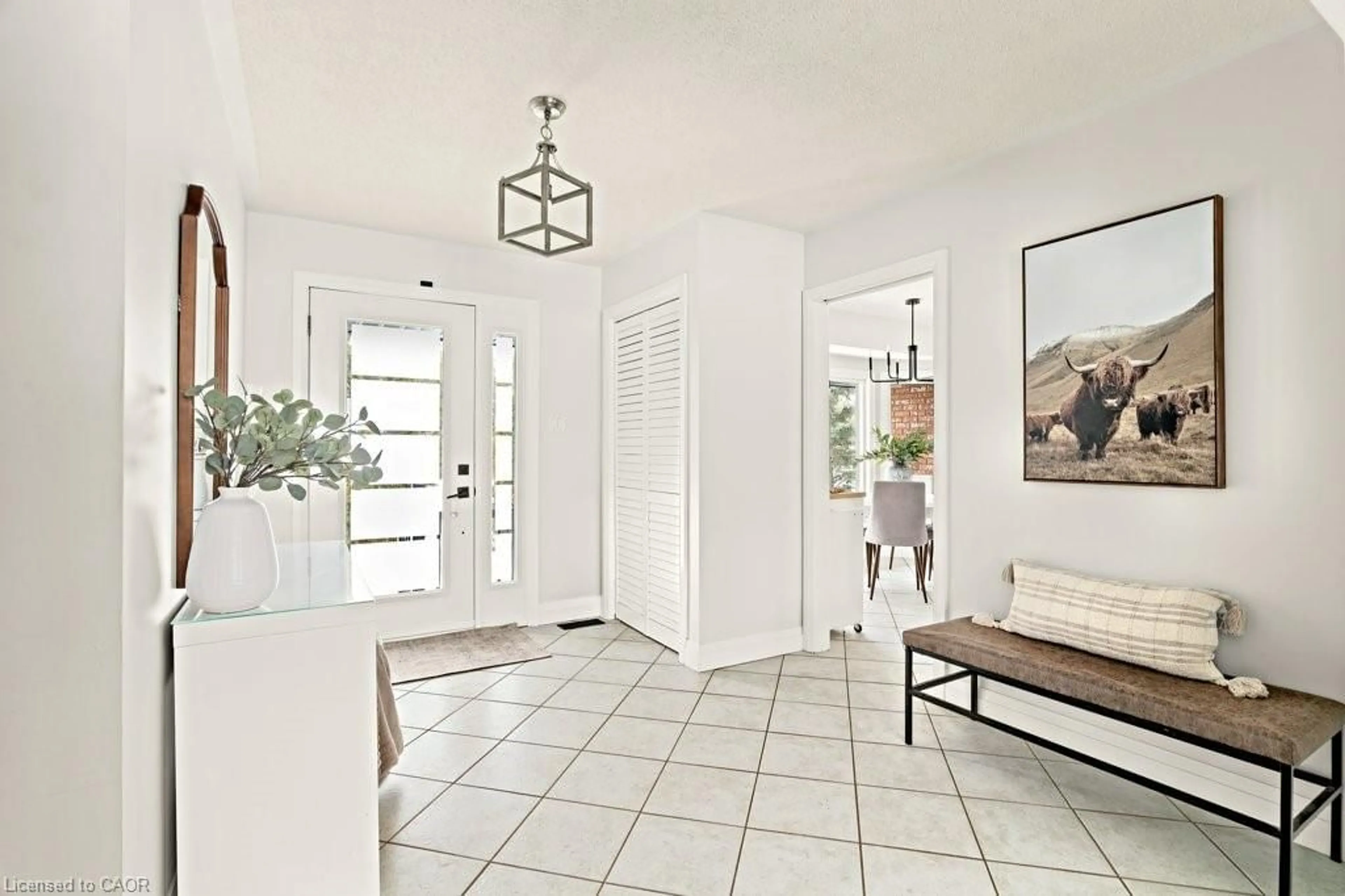 Indoor entryway for 5749 Second Line, Ariss Ontario N0B 1B0