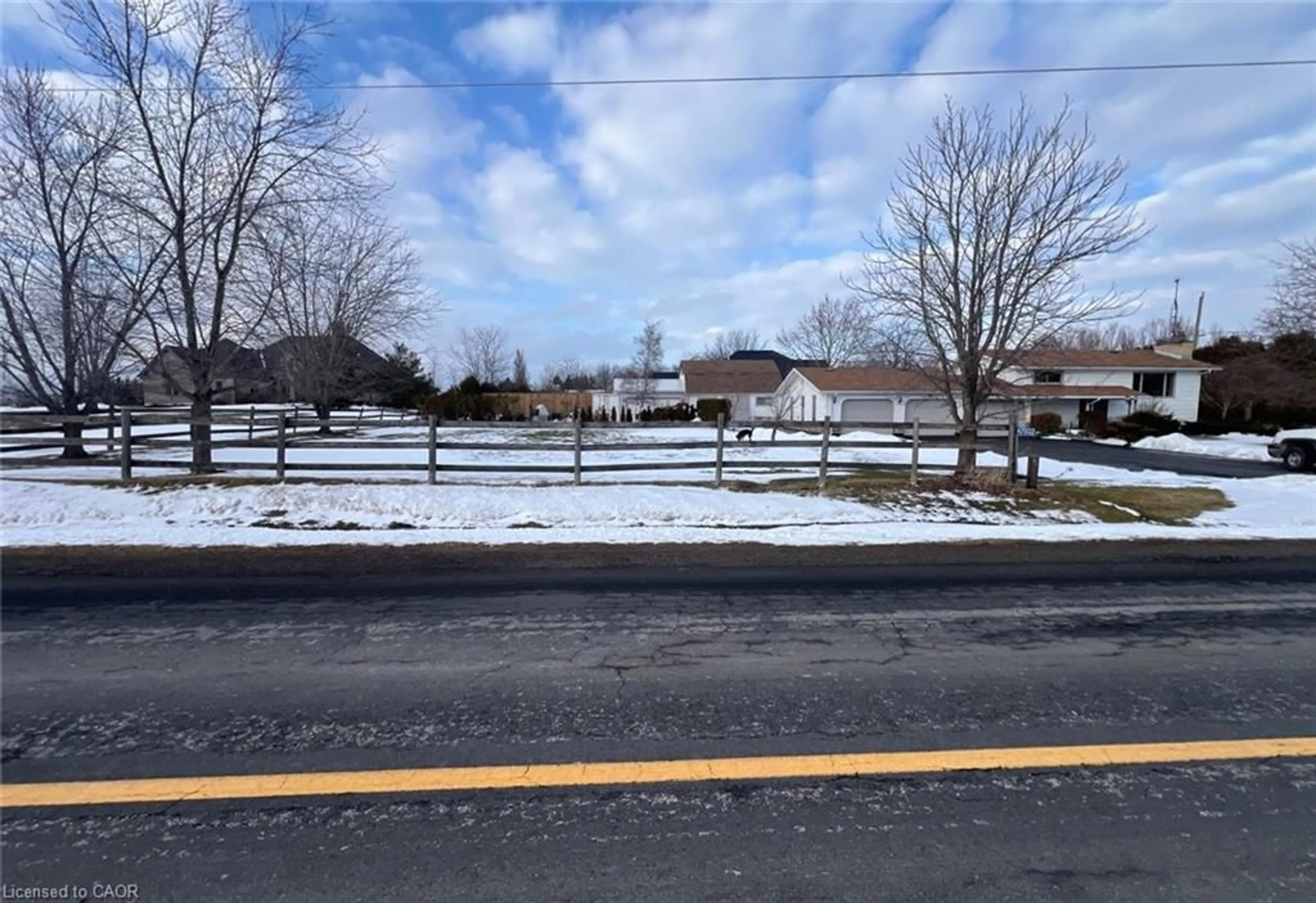 A pic from outside/outdoor area/front of a property/back of a property/a pic from drone, street for 47932 College Line, Aylmer Ontario N5H 2R6