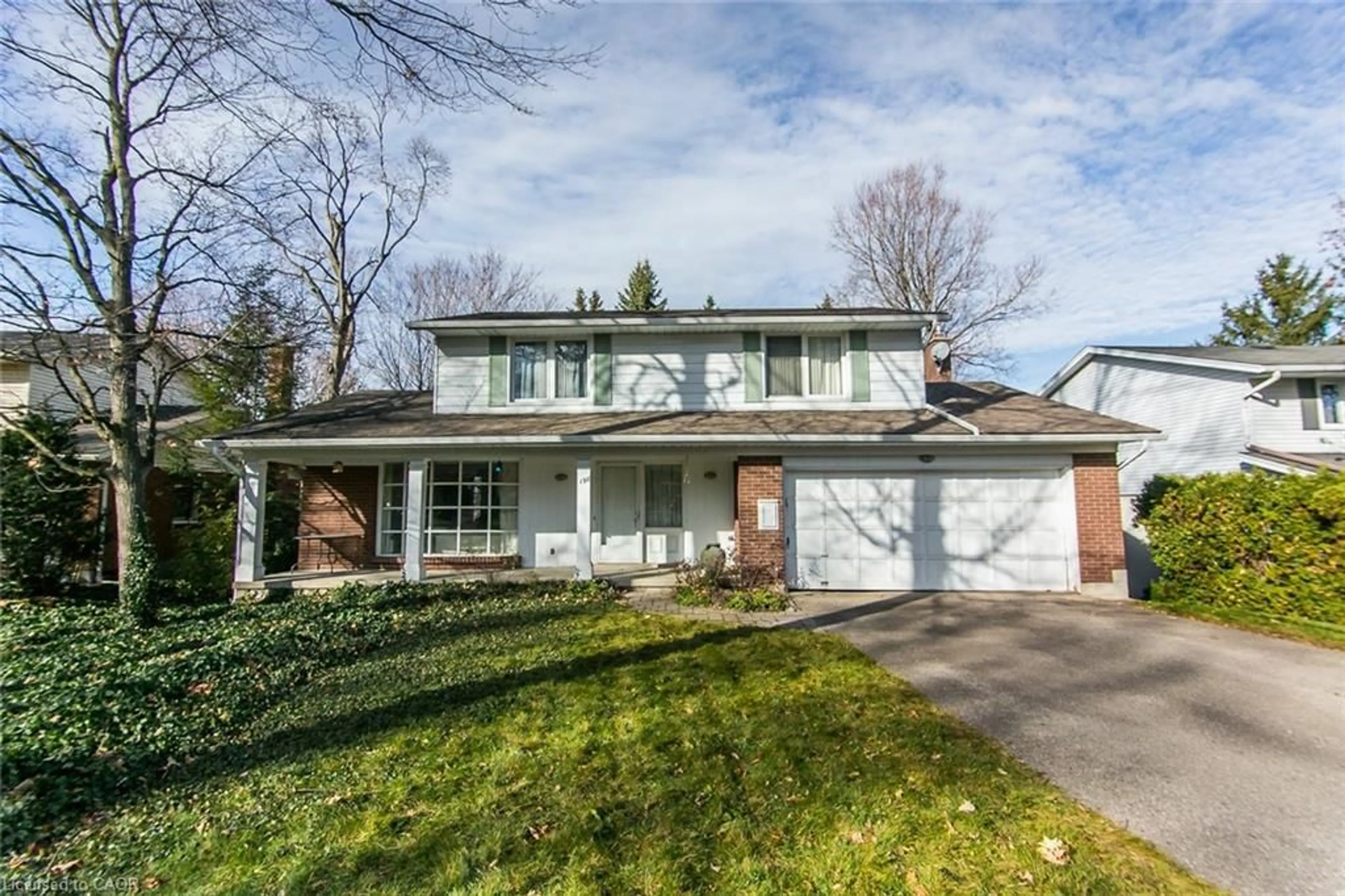 Home with brick exterior material, street for 198 Ashcroft Pl, Waterloo Ontario N2J 3M6