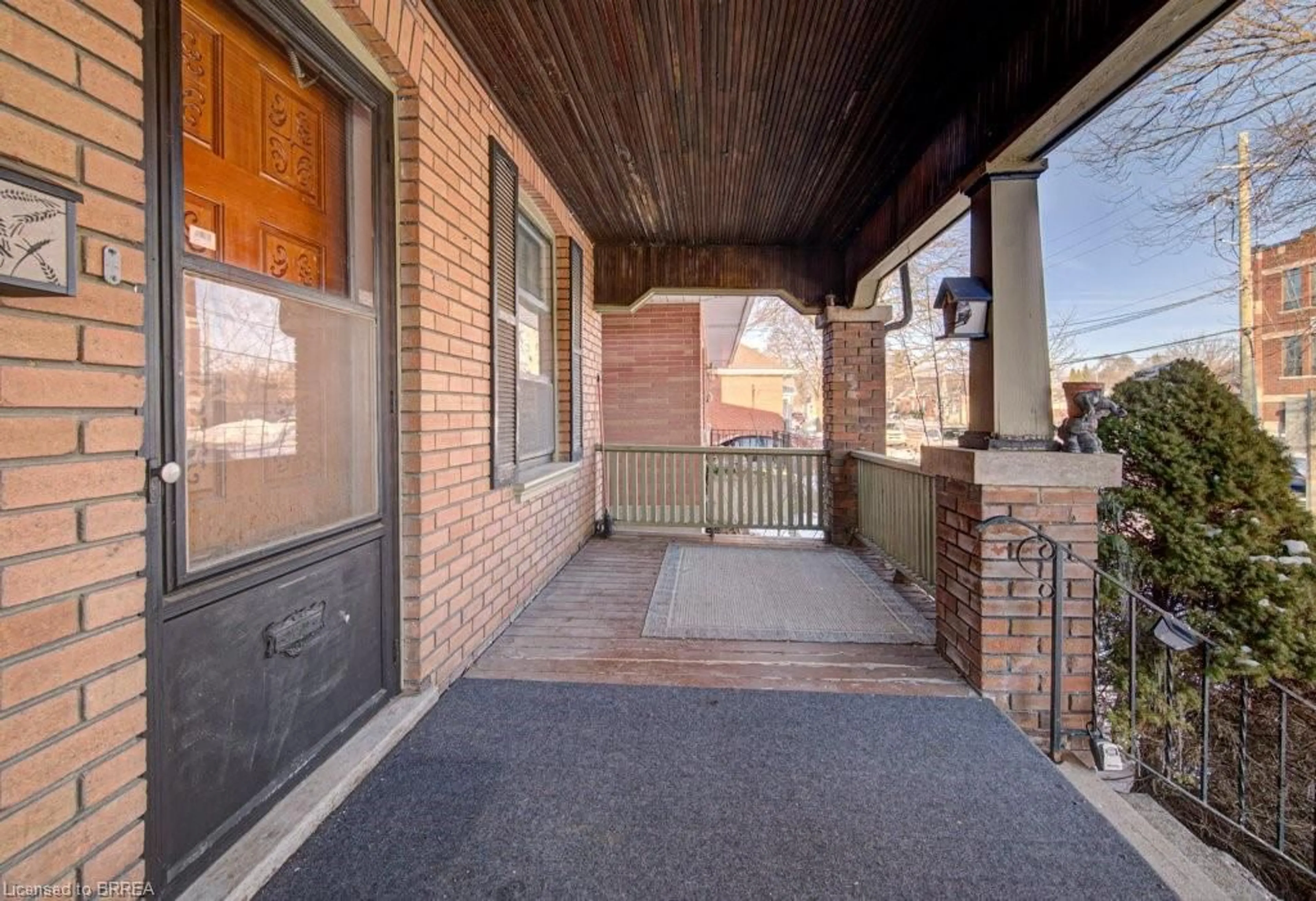 Patio, street for 51 Brunswick St, Brantford Ontario N3T 1E9