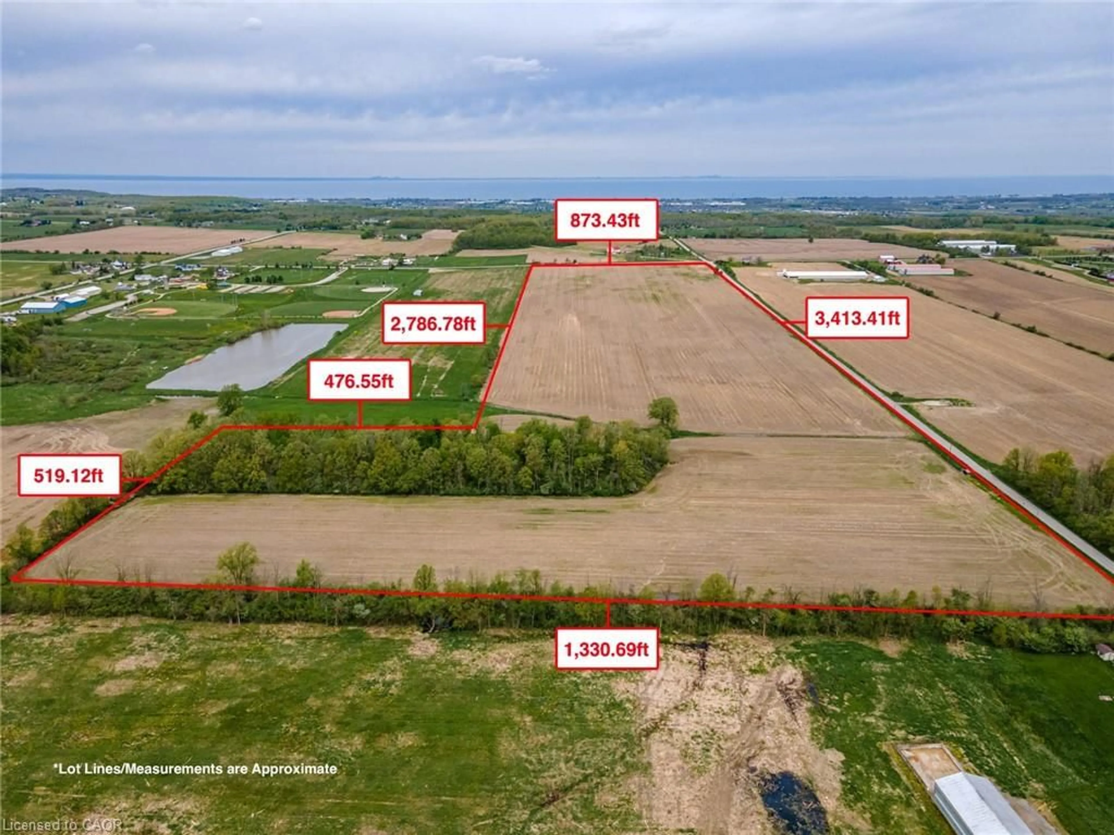 A pic from outside/outdoor area/front of a property/back of a property/a pic from drone, unknown for 3564 Frost Rd, Beamsville Ontario L0R 1B2