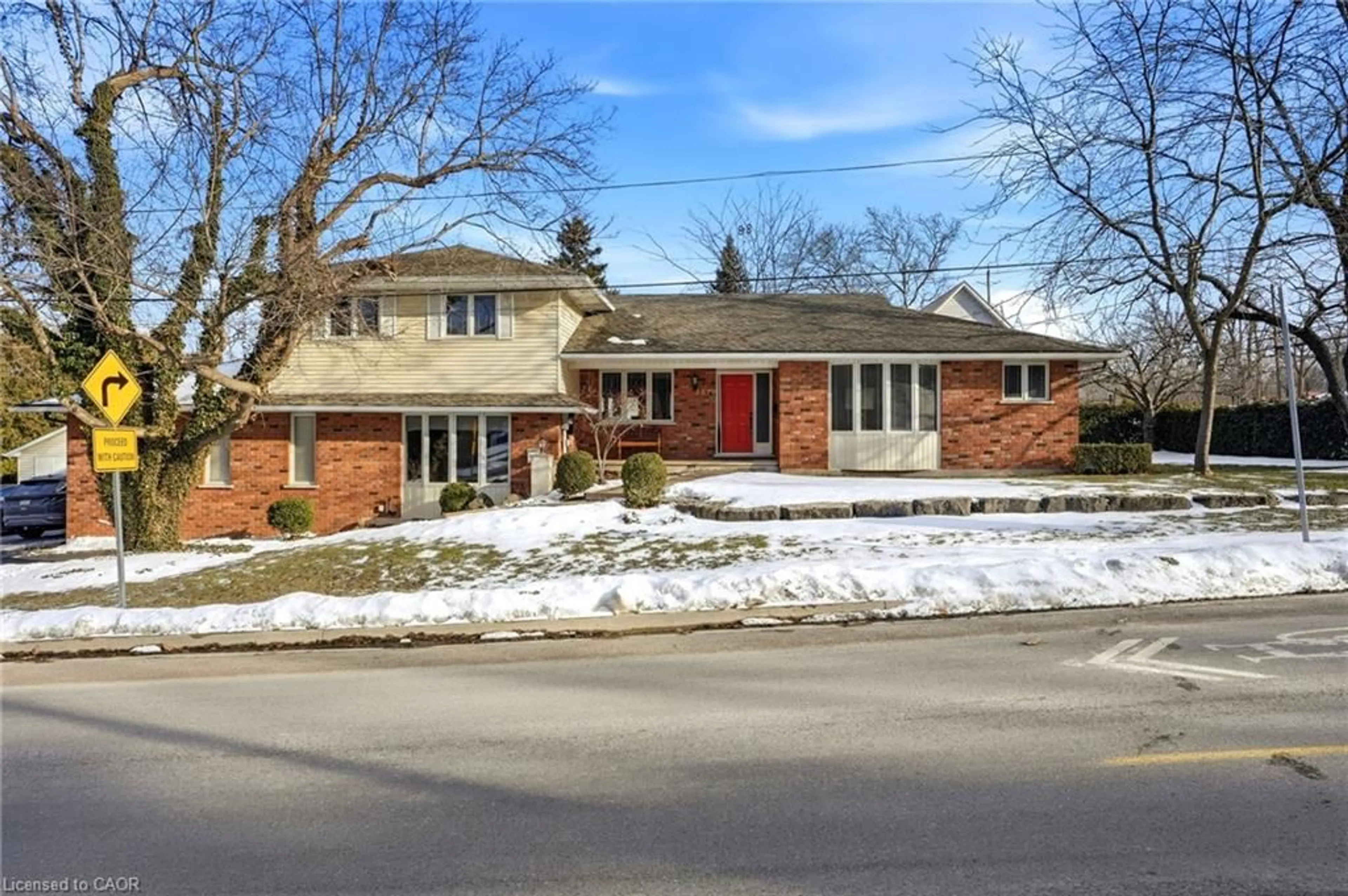 Home with brick exterior material, street for 3570 Rittenhouse Rd, Lincoln Ontario L0R 2C0