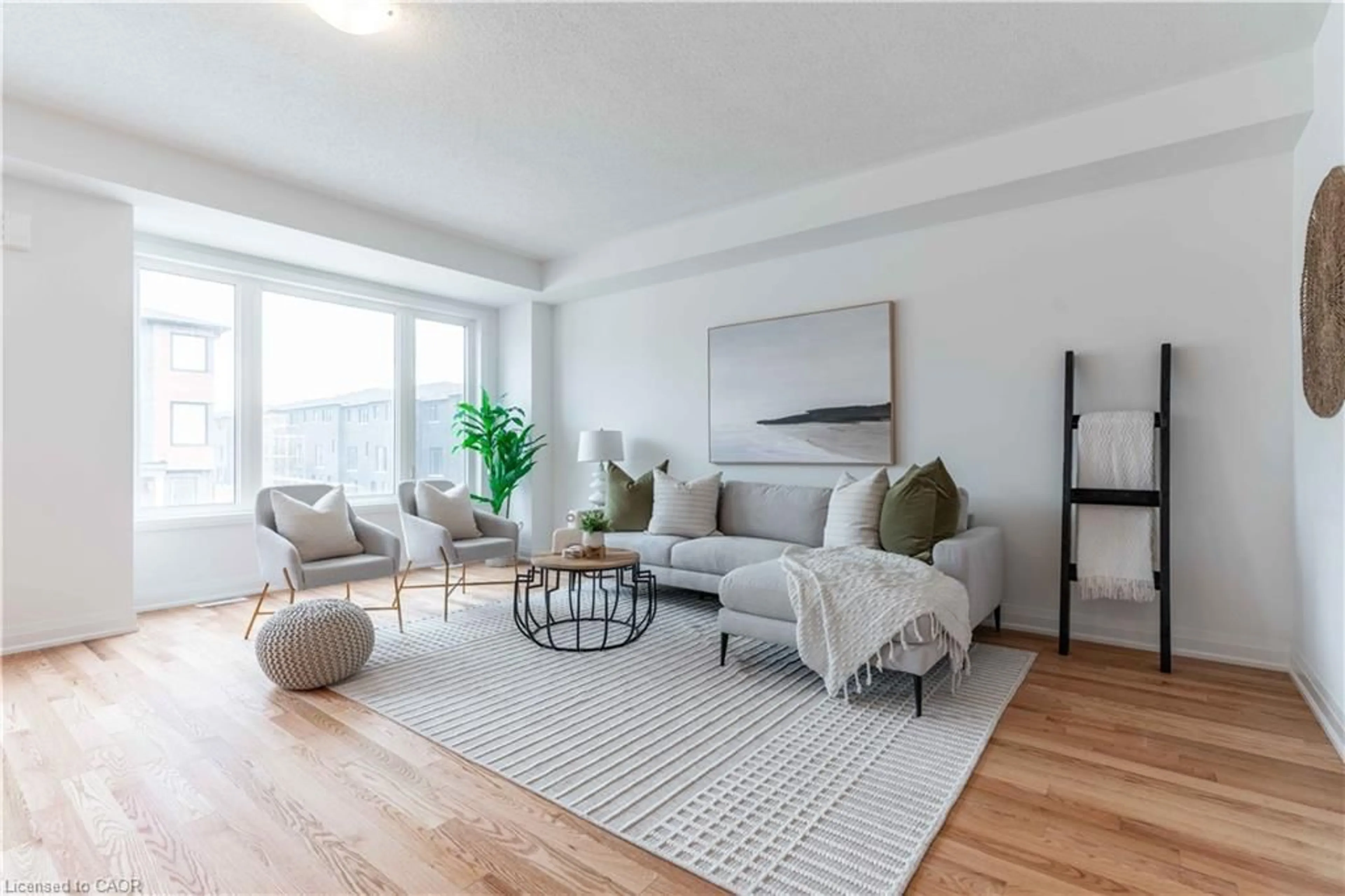 Living room with furniture, unknown for 11 Briar Crt, Halton Hills Ontario L7G 0P5