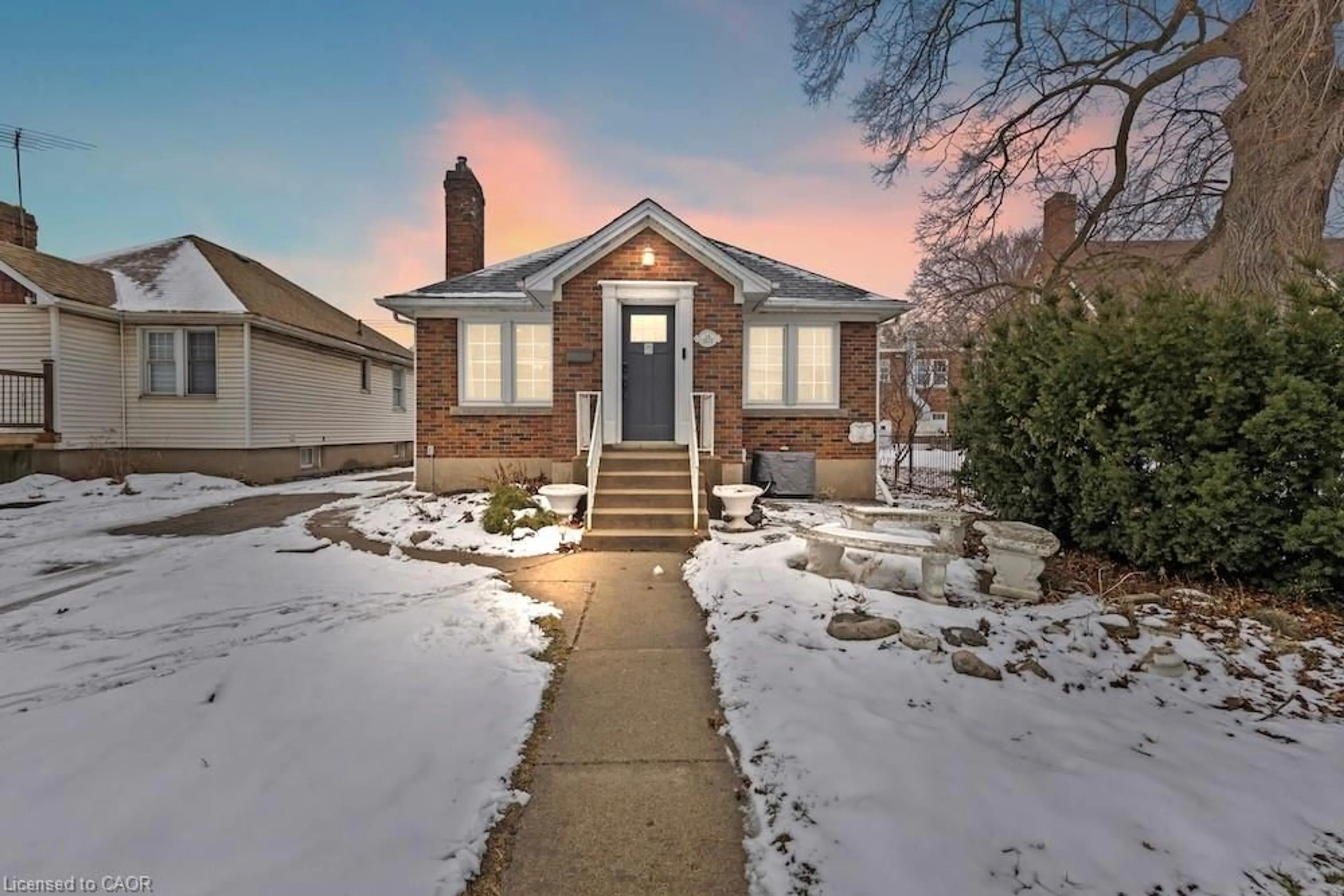 Home with brick exterior material, street for 14 Dunlop Dr, St. Catharines Ontario L2R 1A3