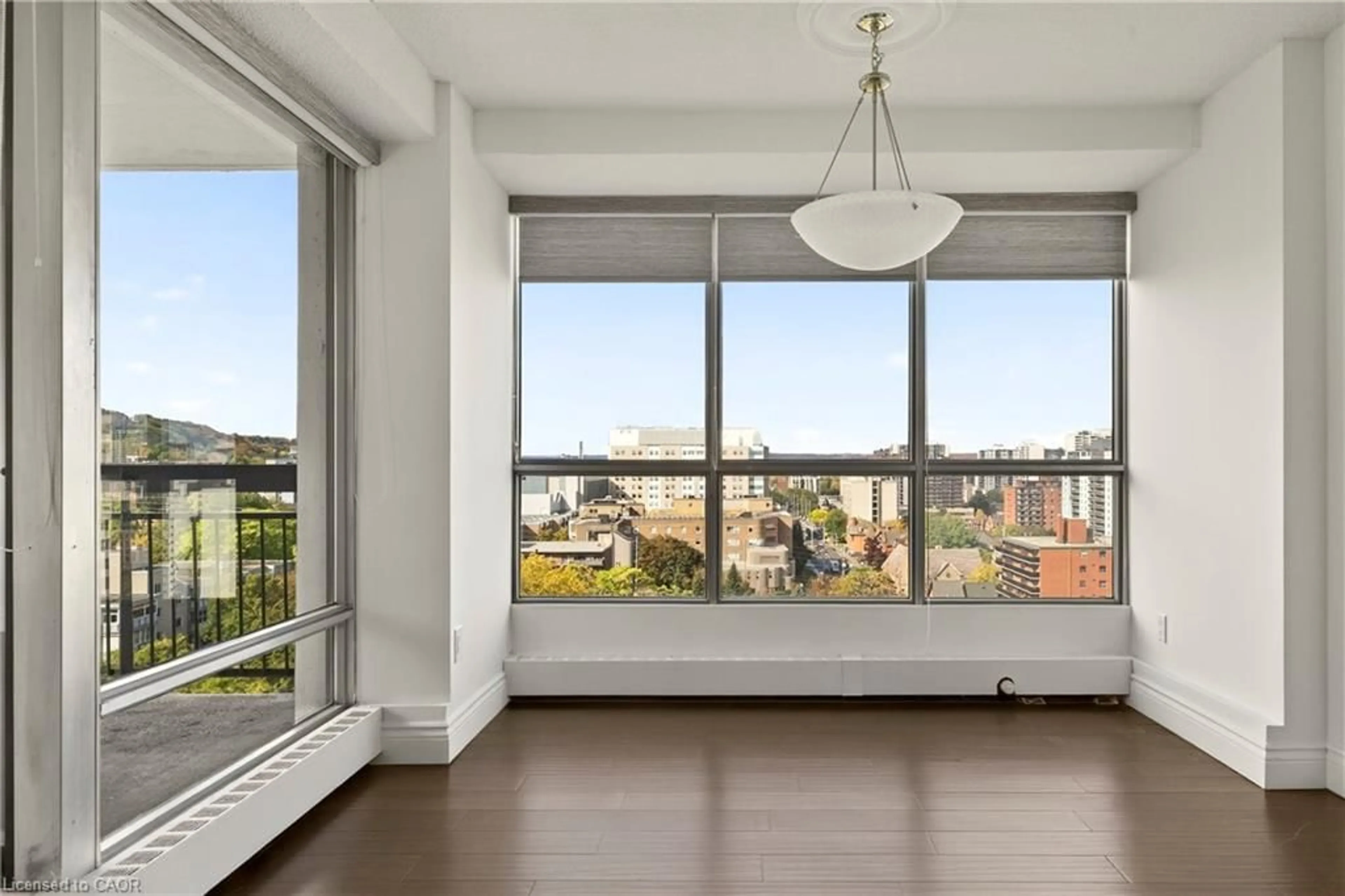 A pic of a room for 150 Charlton Ave #1808, Hamilton Ontario L8N 3X3