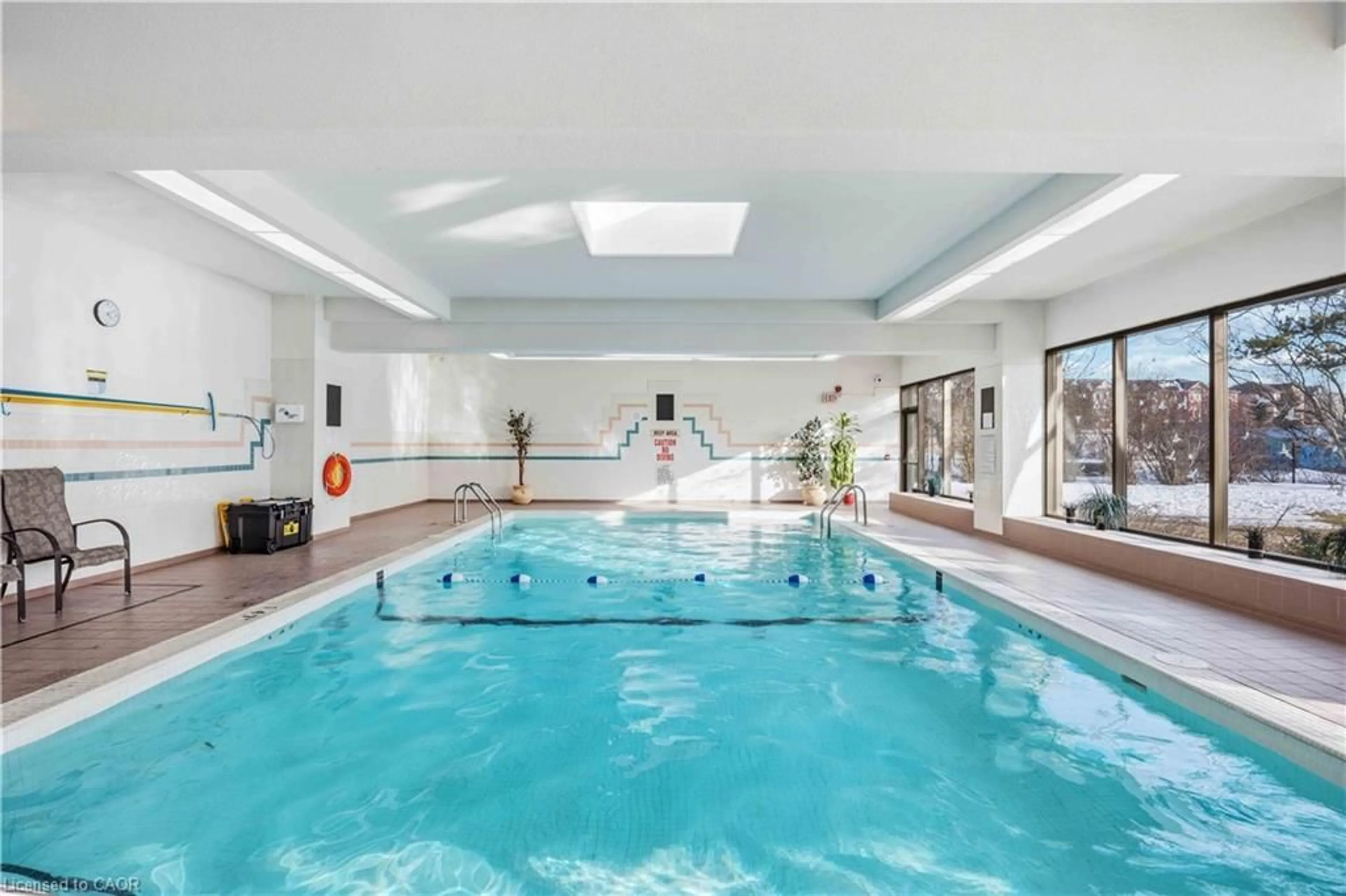 Pool for 1 Greystone Walk Dr #884, Toronto Ontario M1K 5J3