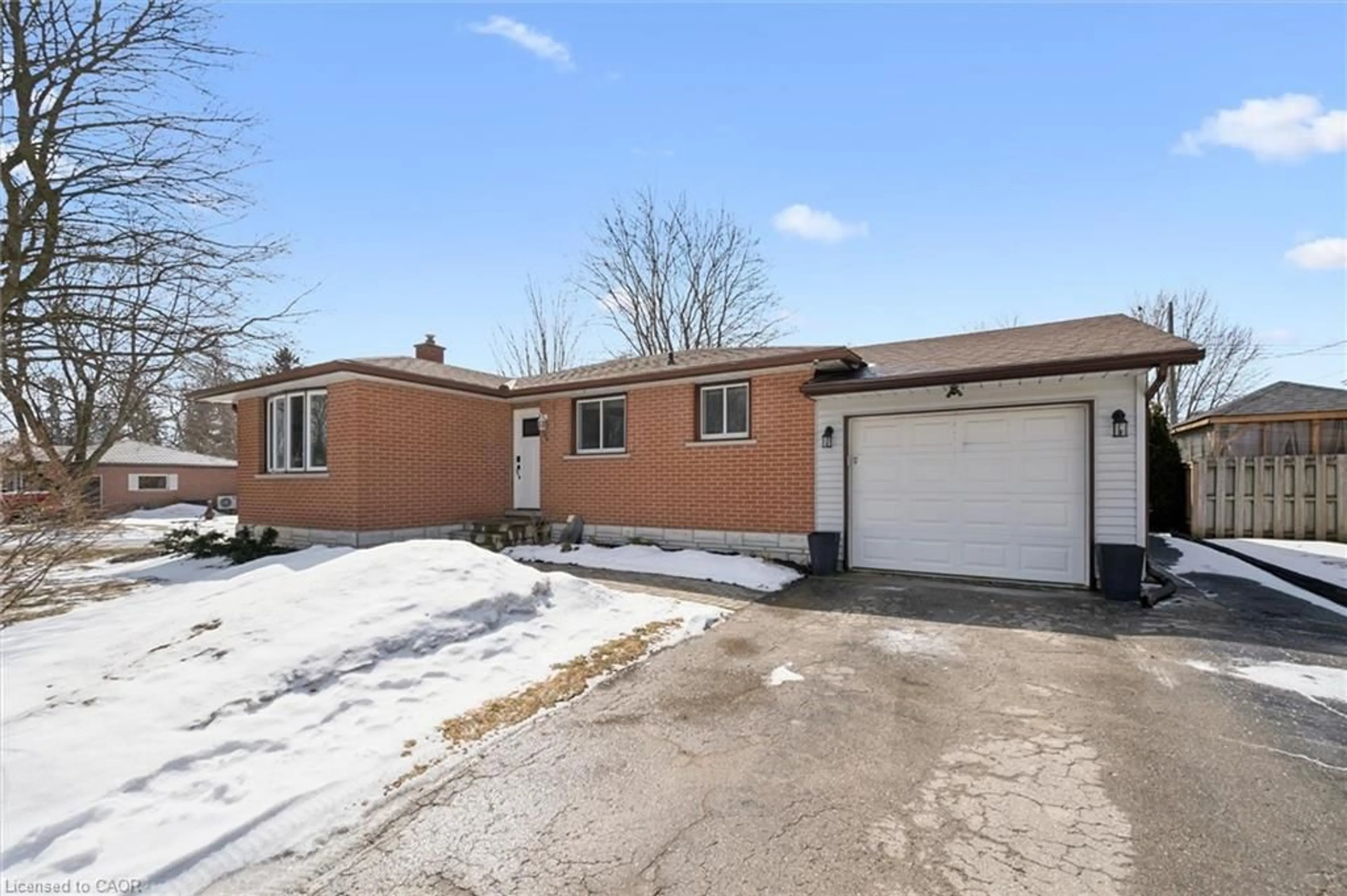 Unknown for 204 Irvine St, Elora Ontario N0B 1S0