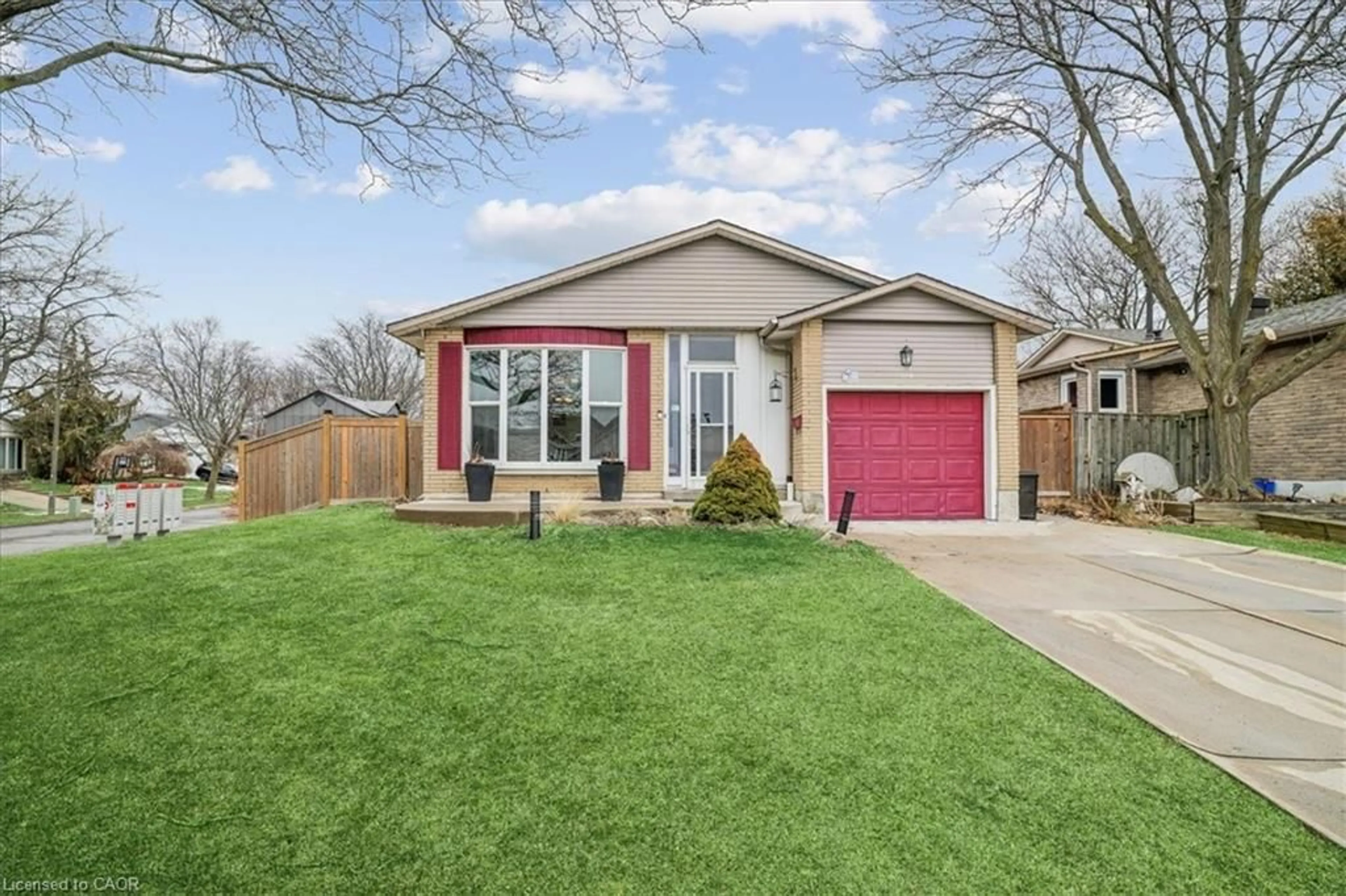 Home with brick exterior material, street for 179 Athenia Dr, Stoney Creek Ontario L8J 1T4