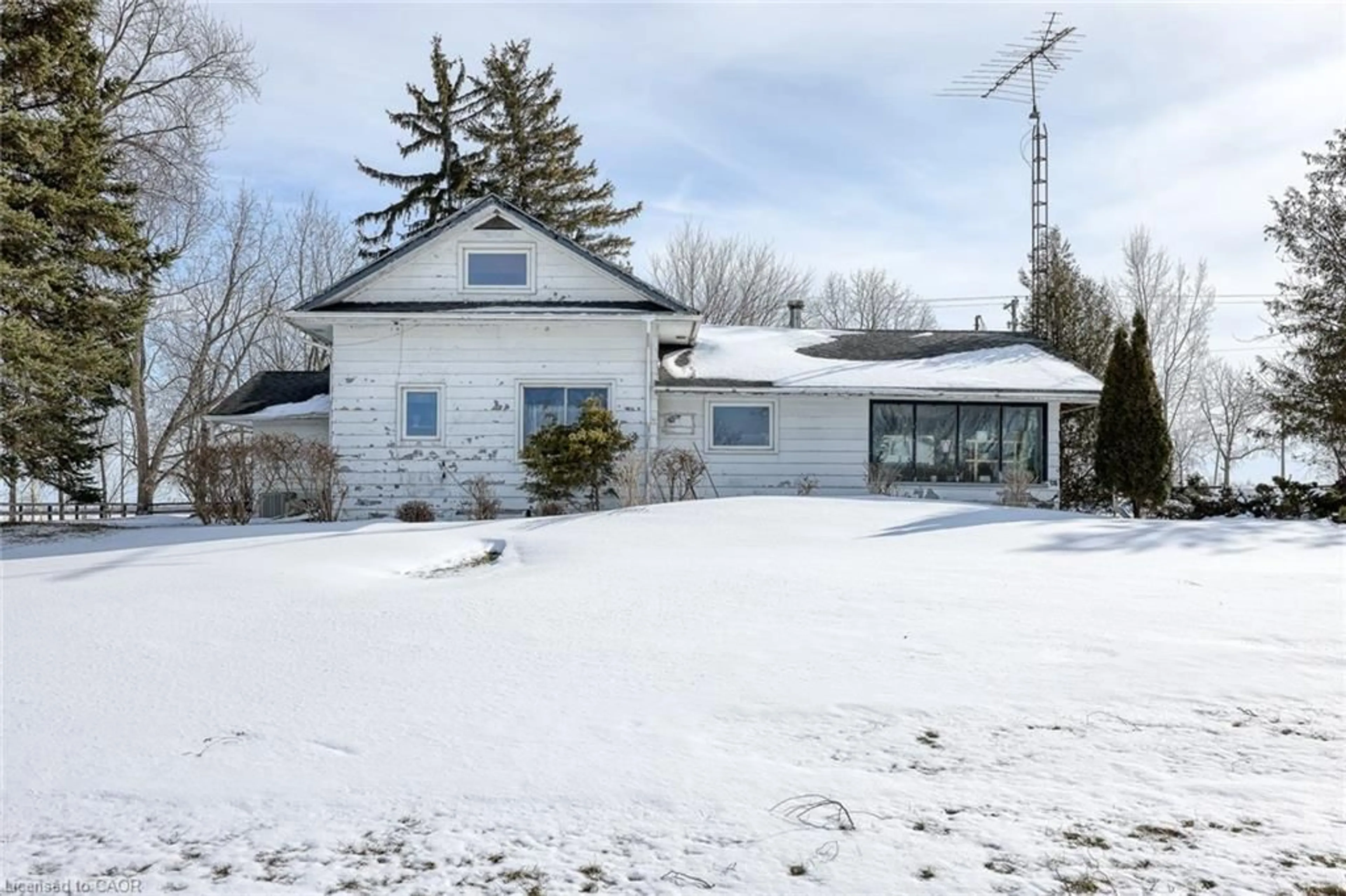 A pic from outside/outdoor area/front of a property/back of a property/a pic from drone, unknown for 384810 Salford Rd Rd, Burgessville Ontario N0J 1C0