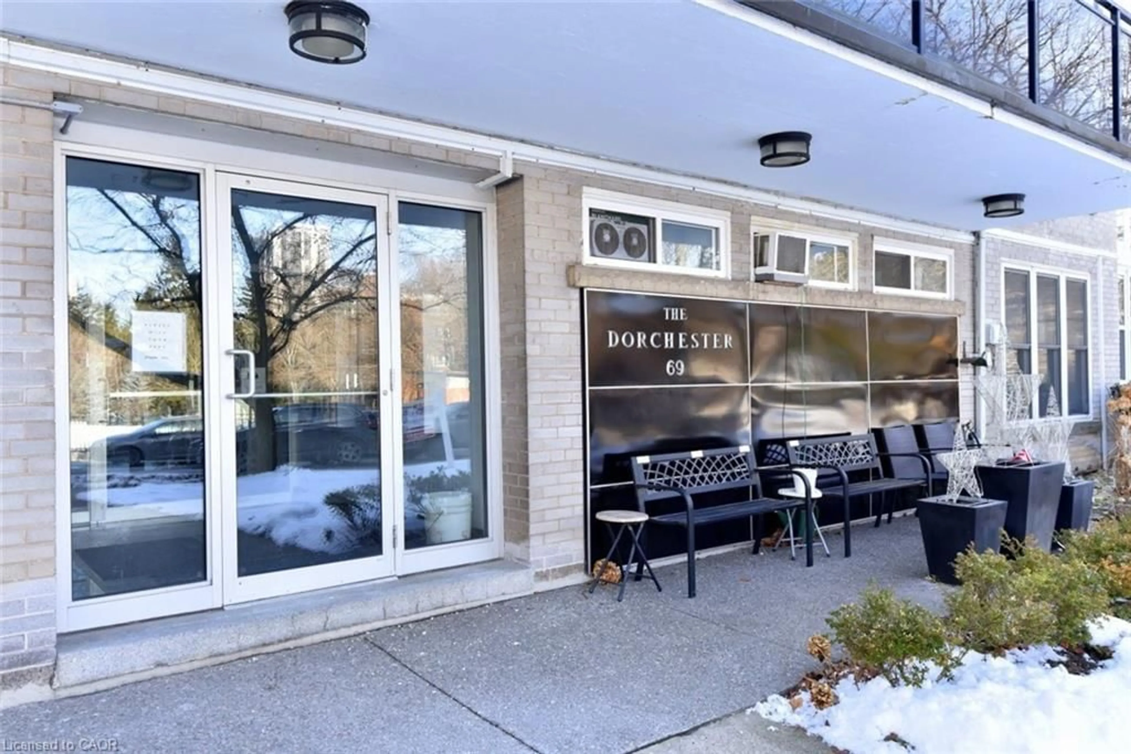 Patio, unknown for 69 Herkimer St #202, Hamilton Ontario L8P 2G6