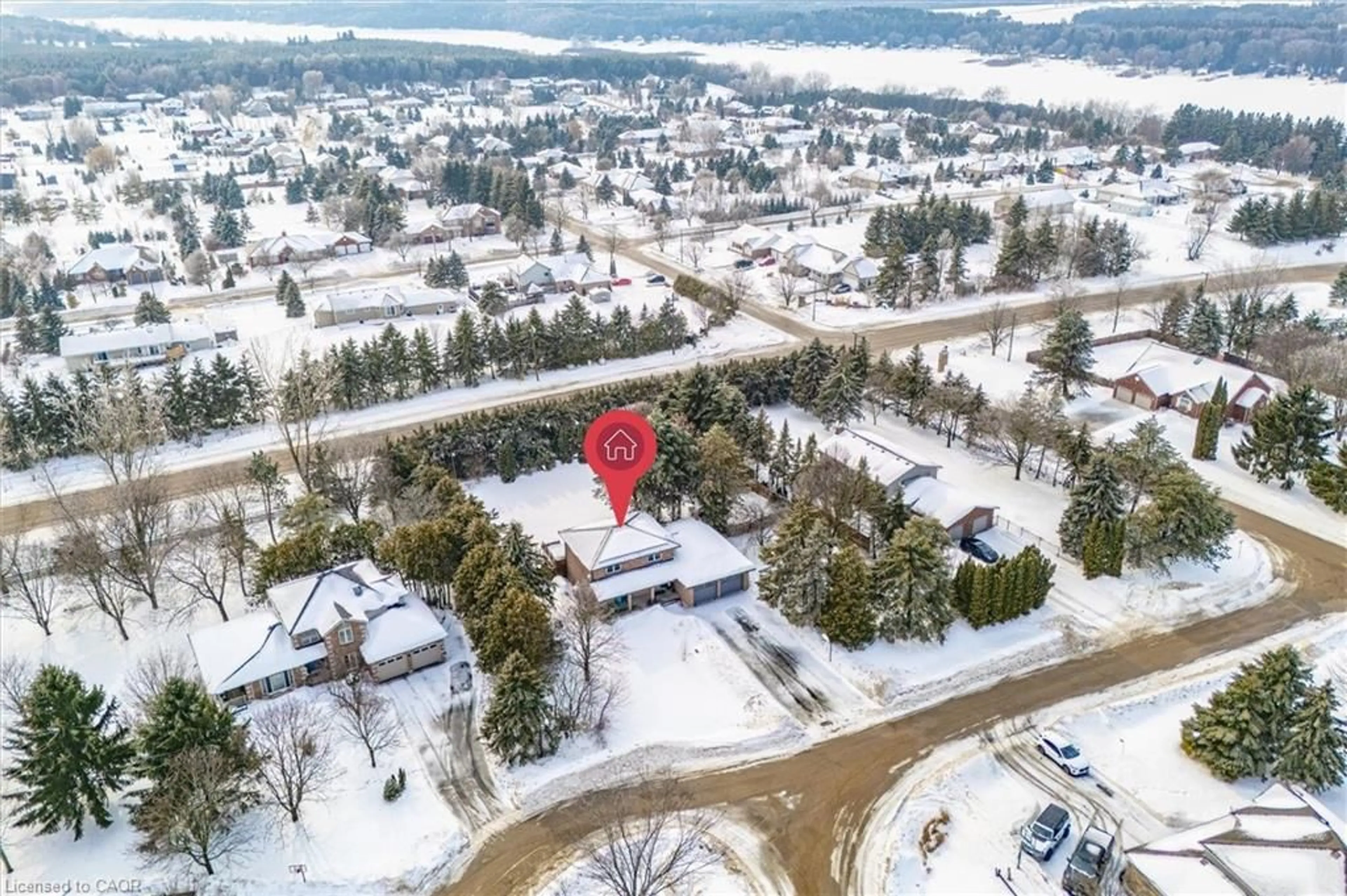 A pic from outside/outdoor area/front of a property/back of a property/a pic from drone, street for 4 Sargent Blvd, Belwood Ontario N0B 1J0