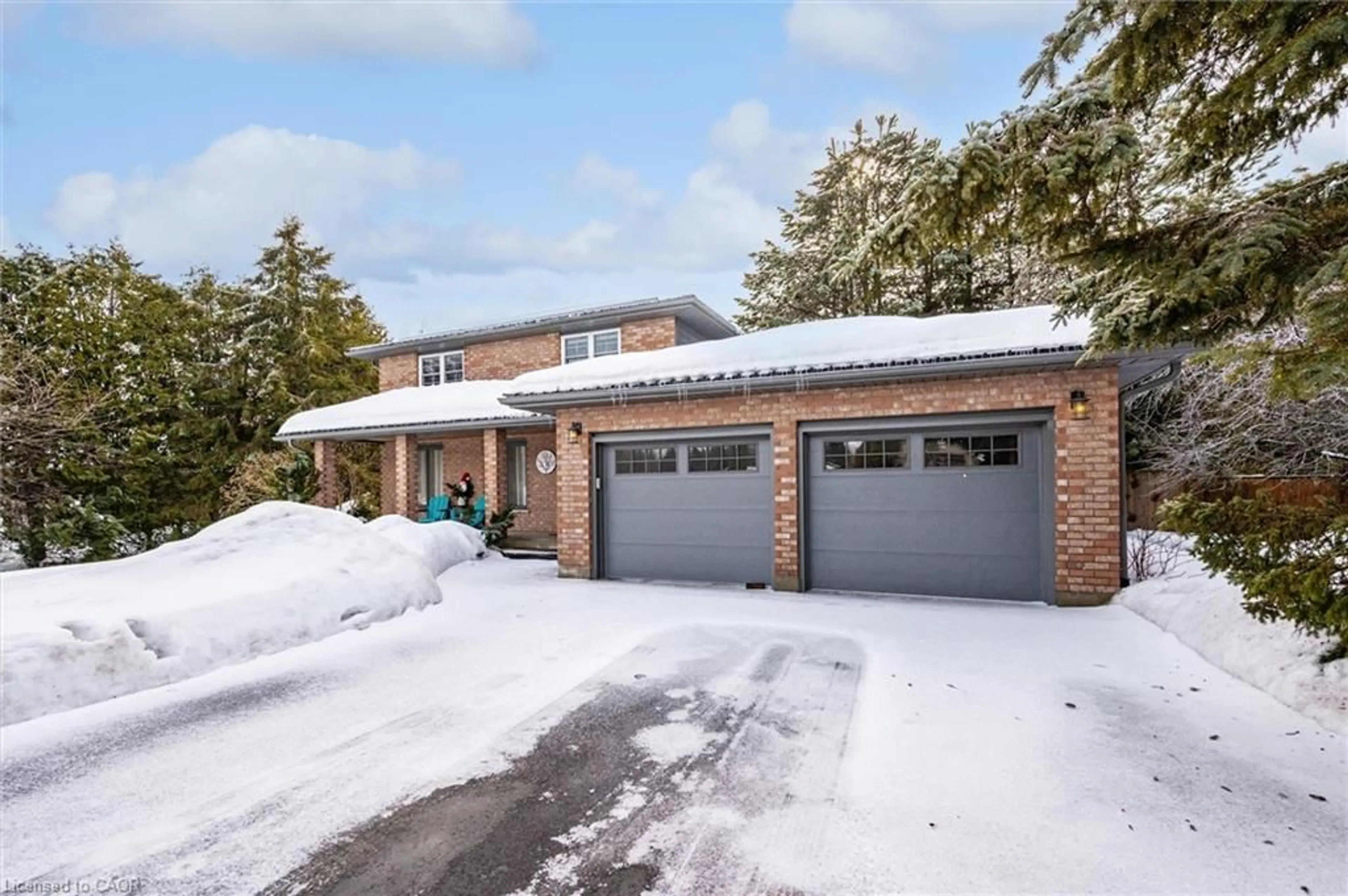 Home with brick exterior material, street for 4 Sargent Blvd, Belwood Ontario N0B 1J0