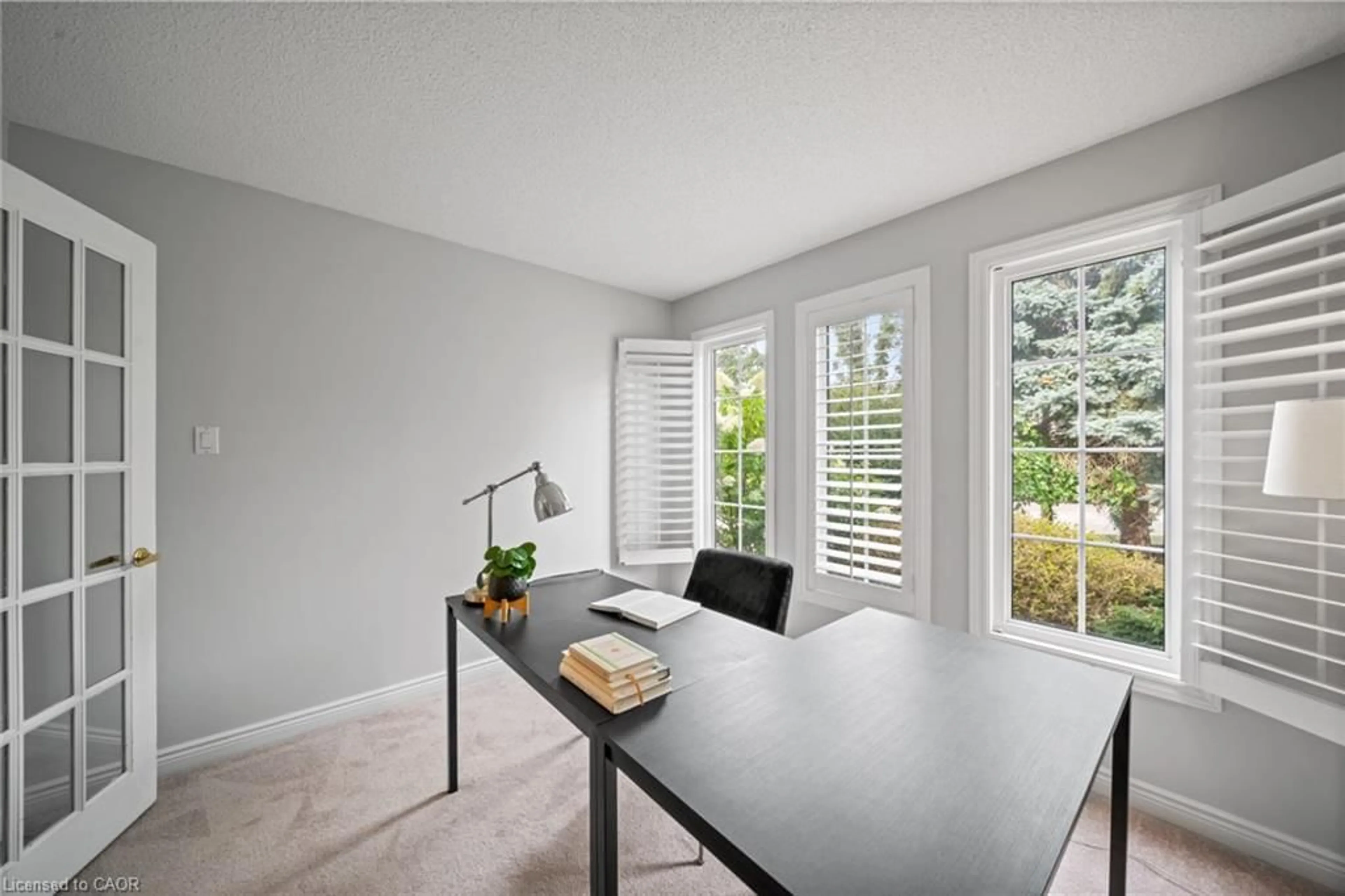 A pic of a room for 3723 Trelawny Cir, Mississauga Ontario L5N 5J7