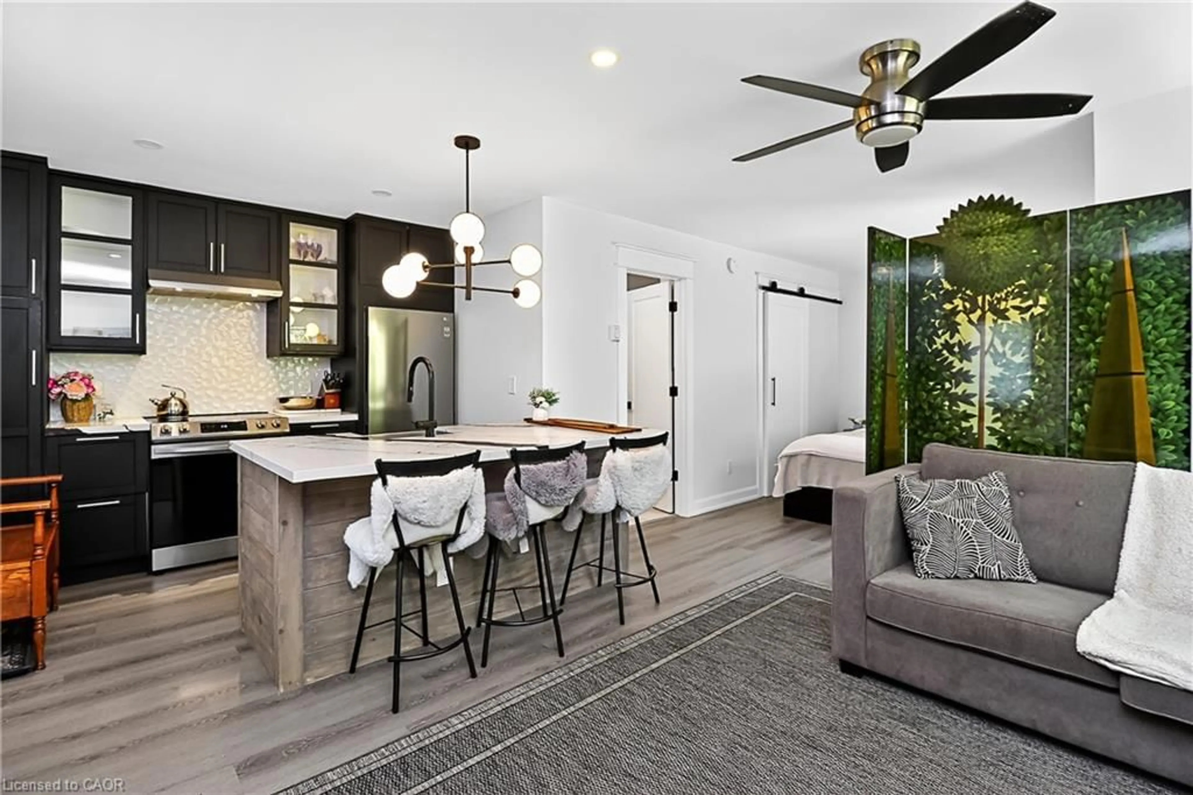 Open concept kitchen, unknown for 15 Dawson Dr #3, Collingwood Ontario L9Y 3Z5