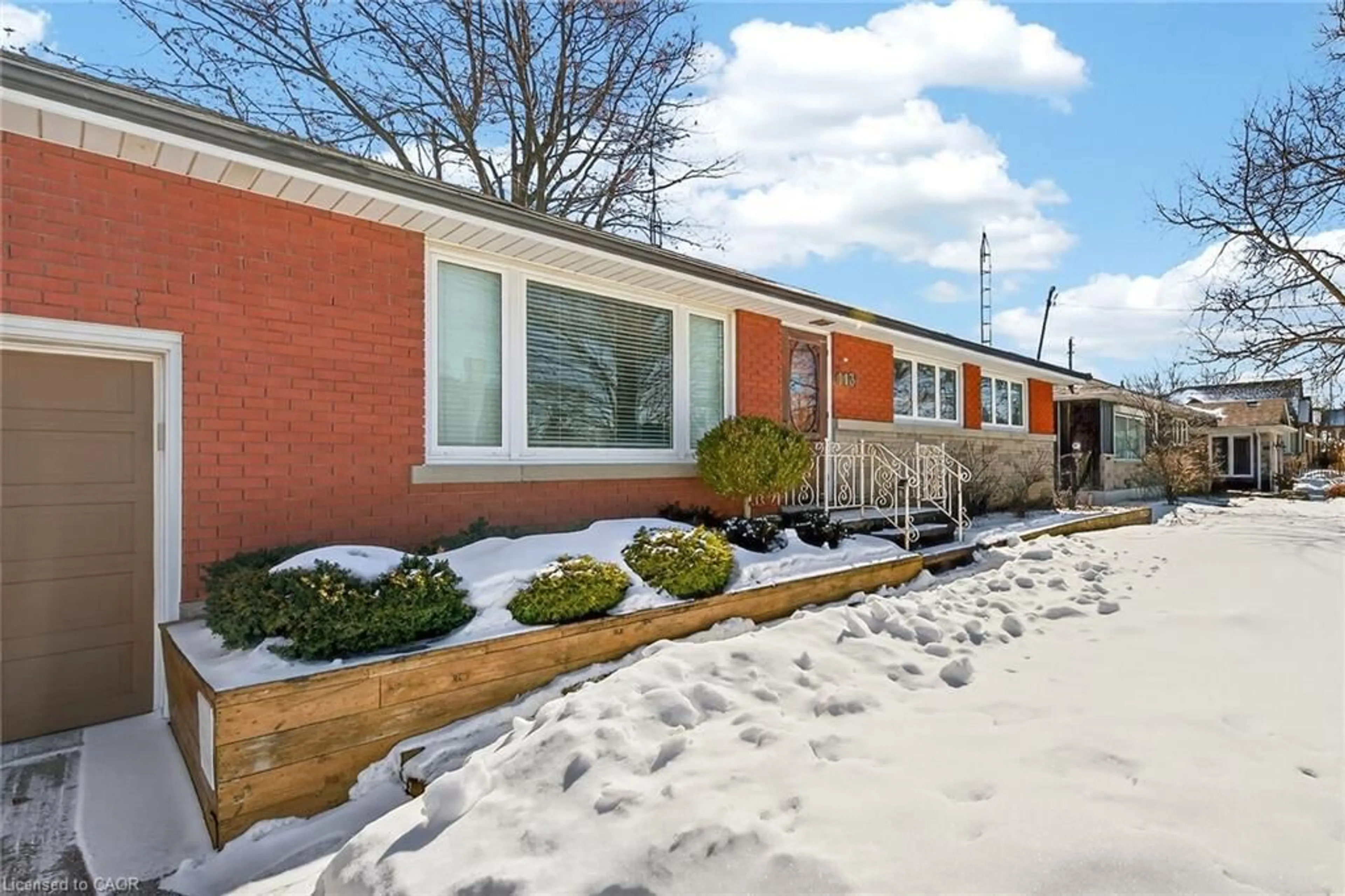 Home with brick exterior material, street for 113 Glancaster Rd, Ancaster Ontario L9G 3K9