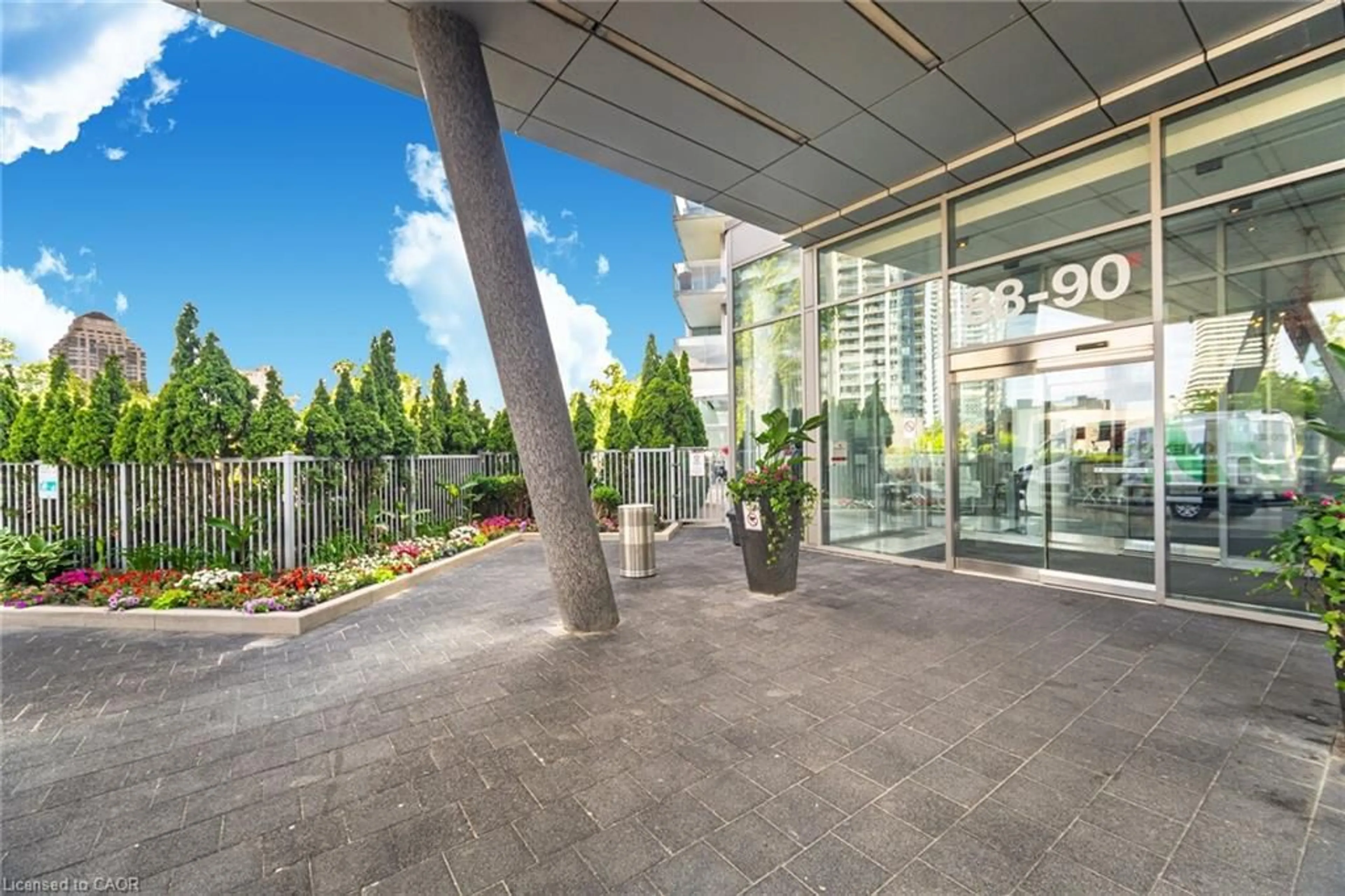 Unknown for 88 Park Lawn Rd #3005, Etobicoke Ontario M8Y 0B5