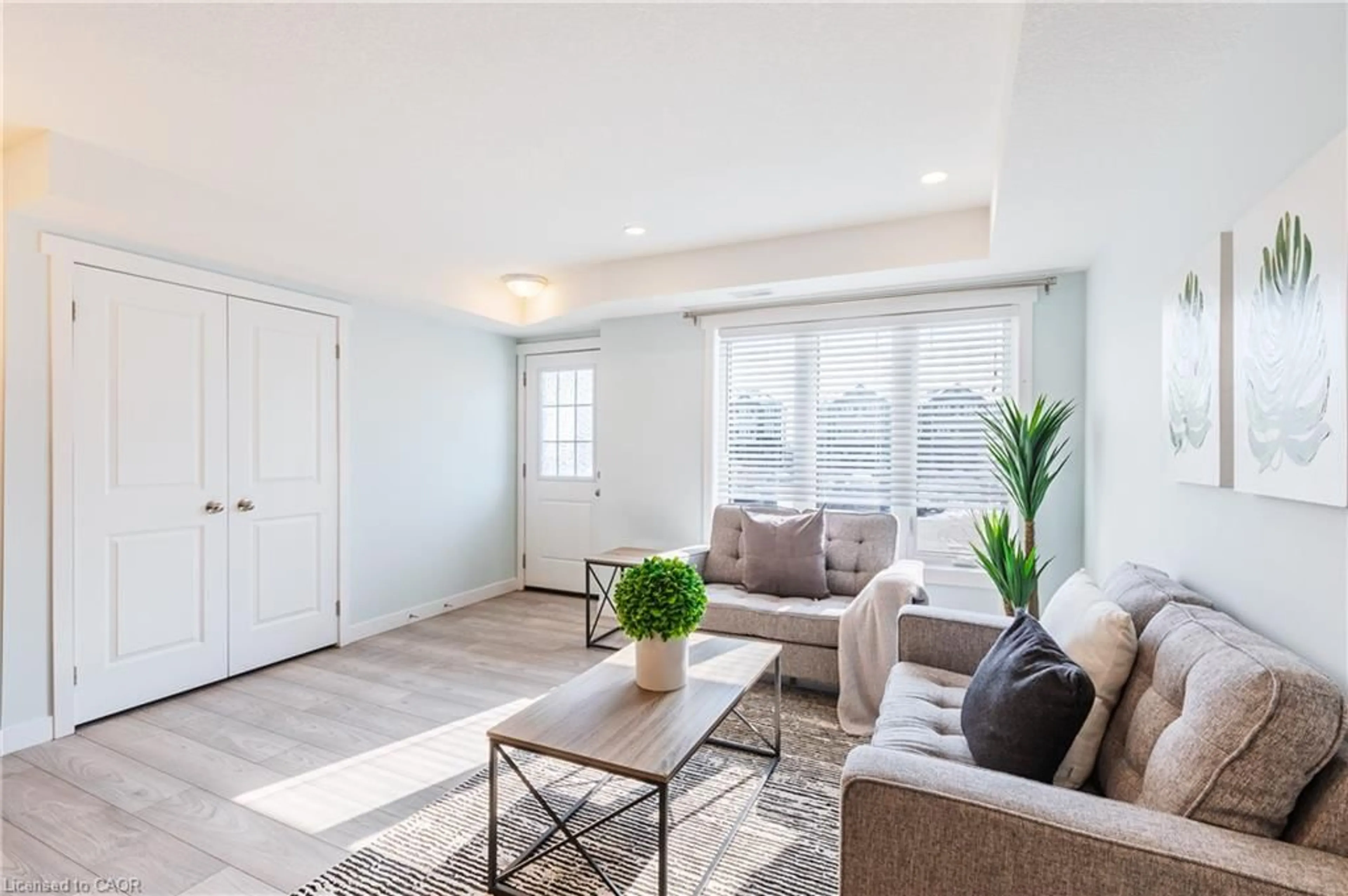 Living room with furniture, unknown for 160 Rochefort St #E5, Kitchener Ontario N2R 1V5