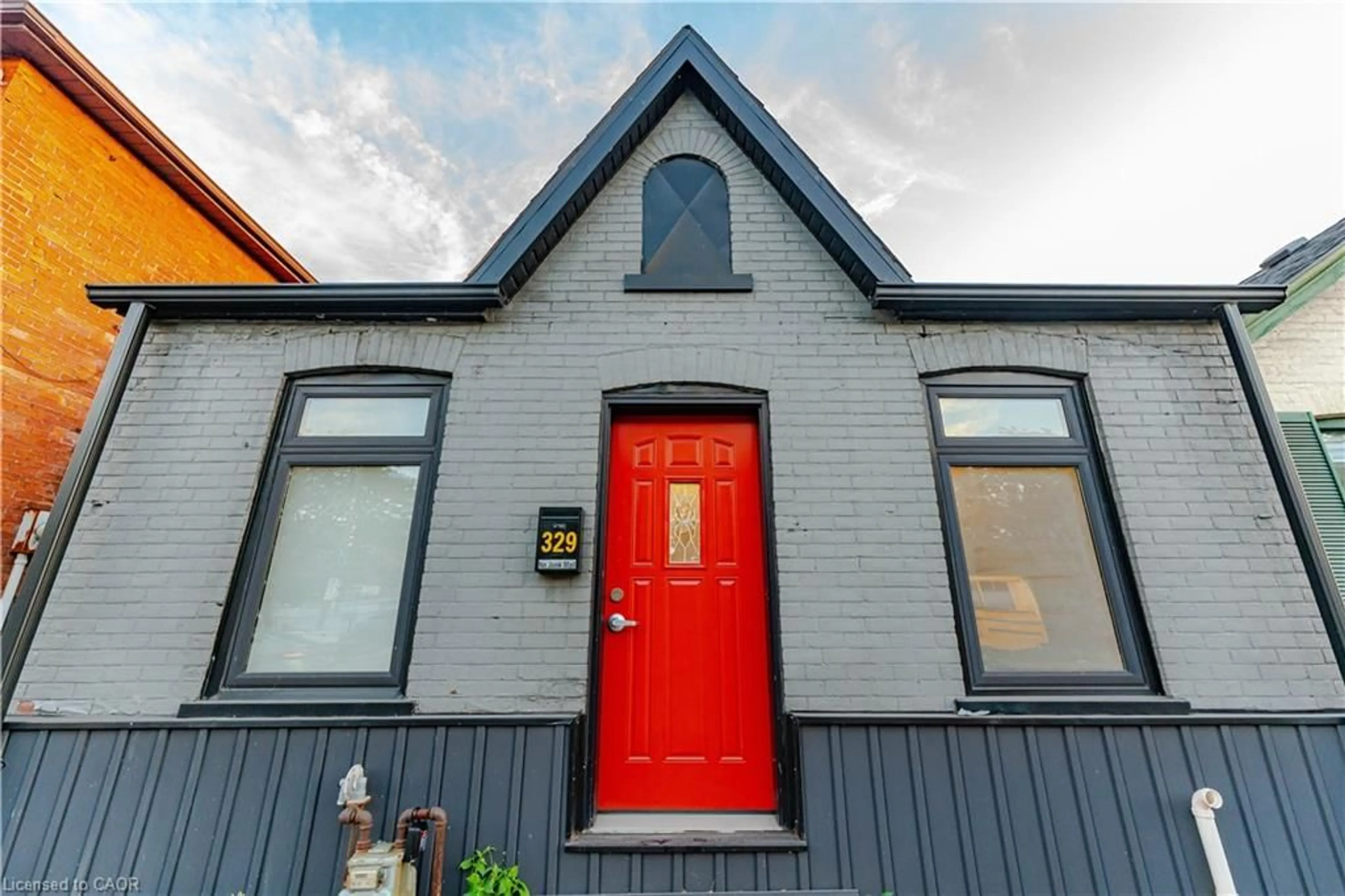 Unknown for 329 Main St, Hamilton Ontario L8P 1K1