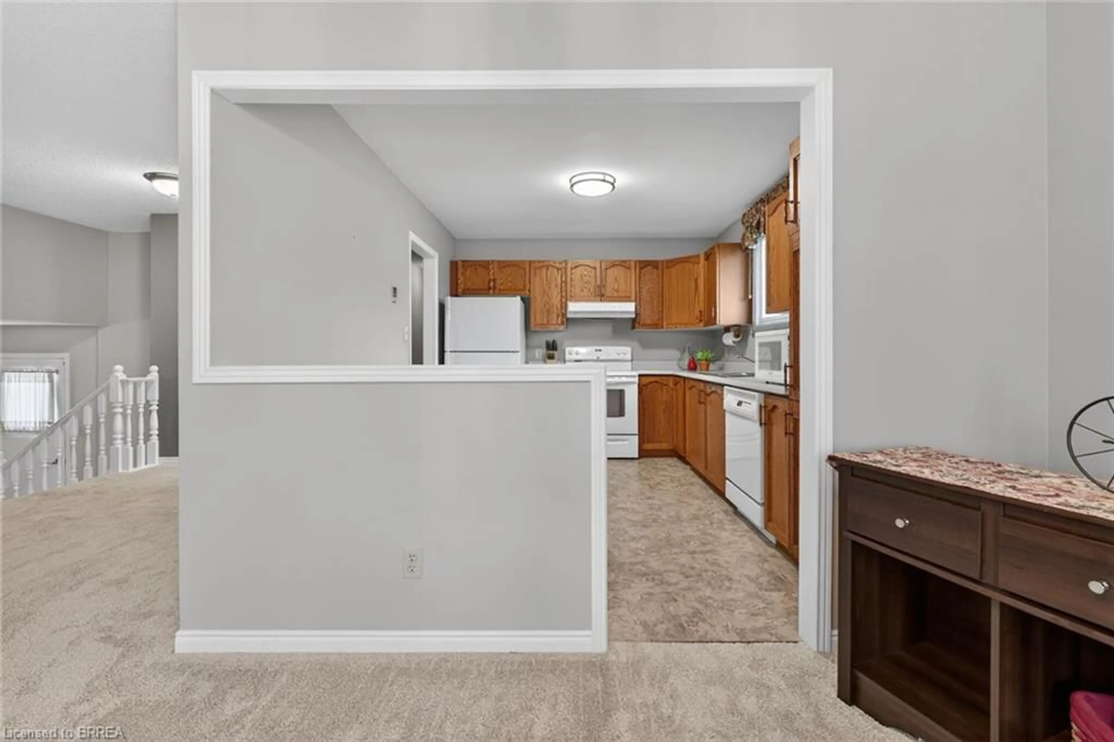 Standard kitchen, unknown for 104 Viscount Rd, Brantford Ontario N3P 1Y6