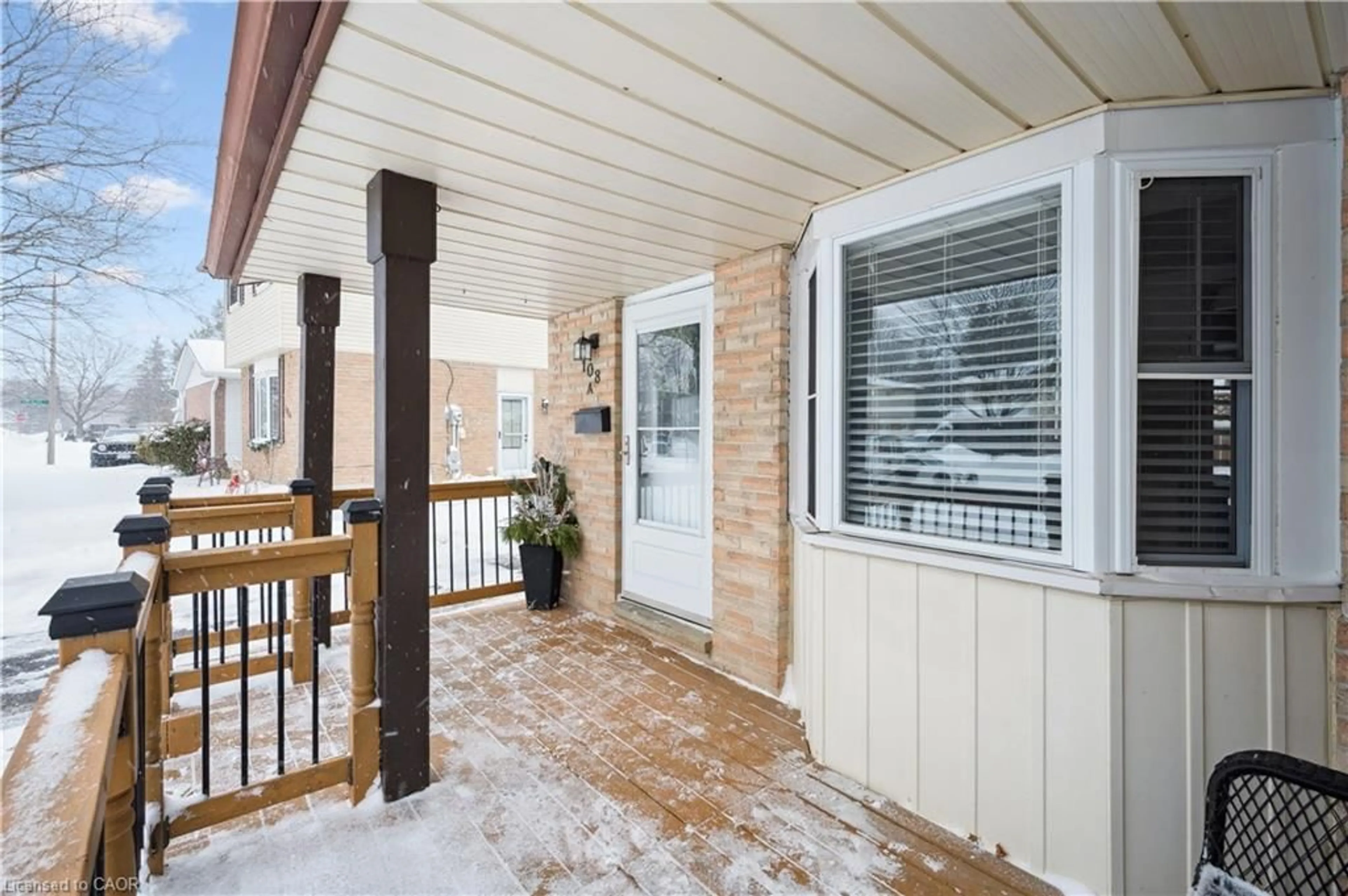 Unknown for 108 Northlake Dr #A, Waterloo Ontario N2V 1H6