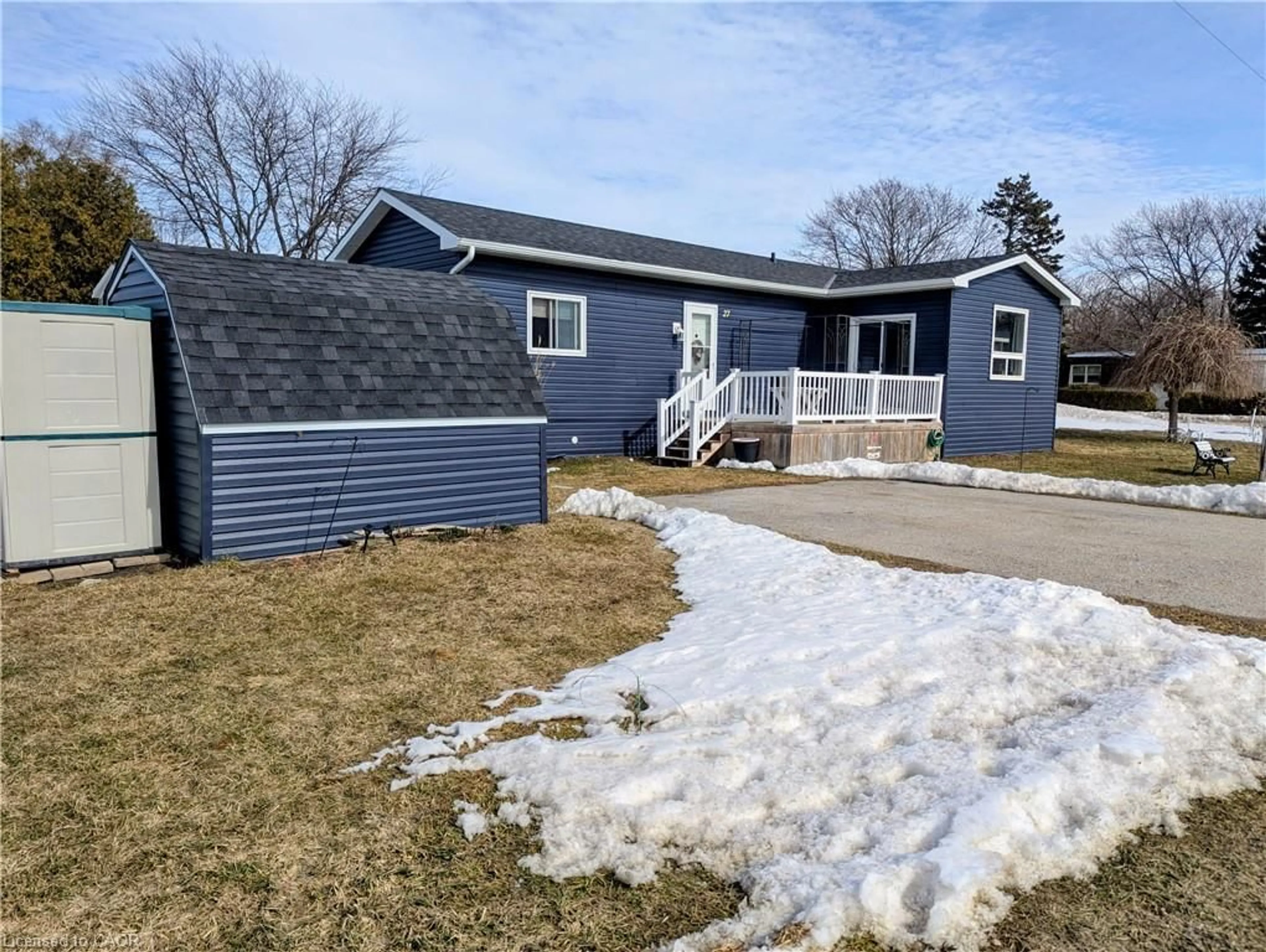 Home with vinyl exterior material, street for 27 Cranberry Dr, Ashfield-Colborne-Wawanosh Ontario N7A 3Y3