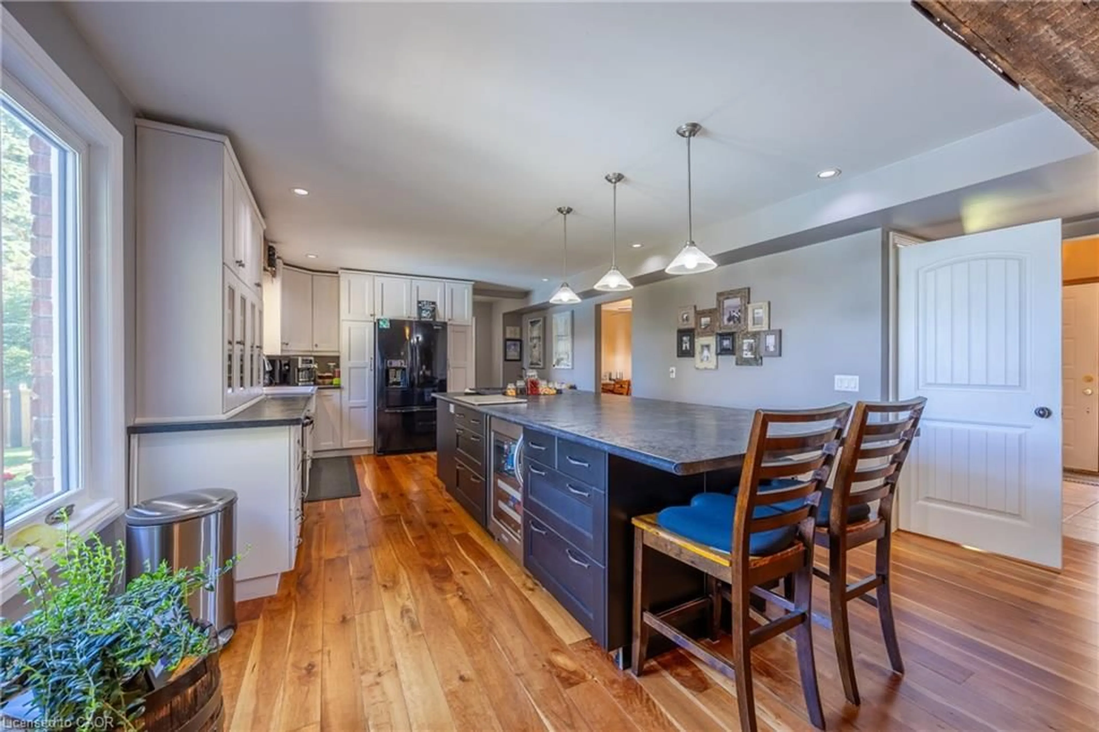 Open concept kitchen, unknown for 14 Prospect St, Port Dover Ontario N0A 1N6