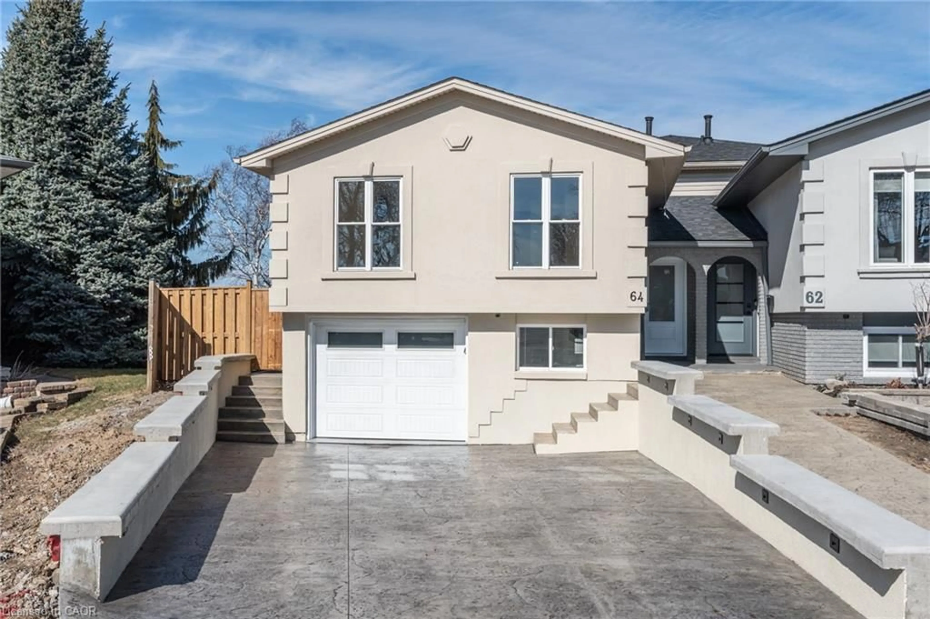 Unknown for 64 Brookstream Crt, Hamilton Ontario L8K 6J2