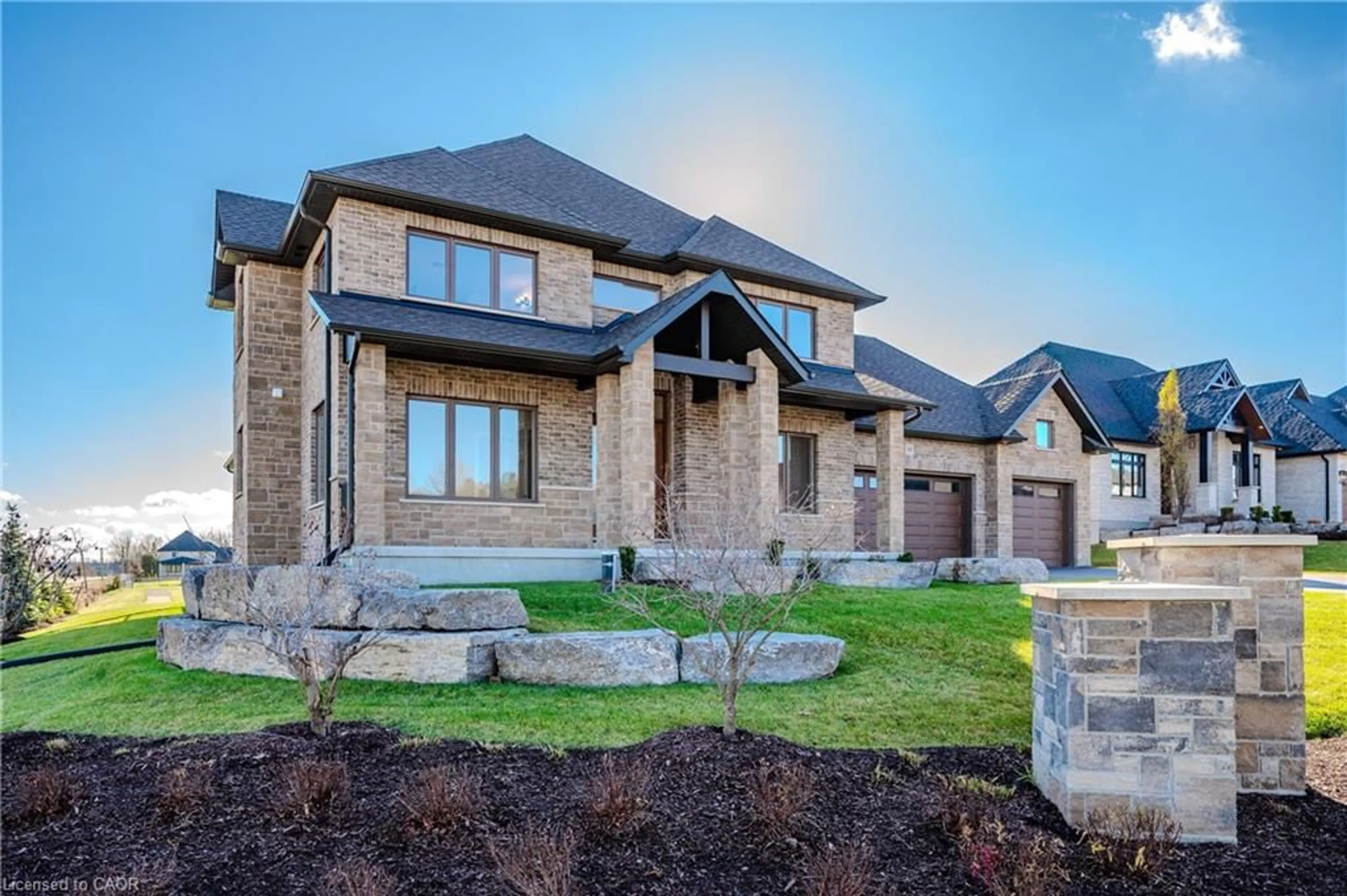 Home with brick exterior material, street for 10 Broughton St, Erin Ontario N1H 0B7