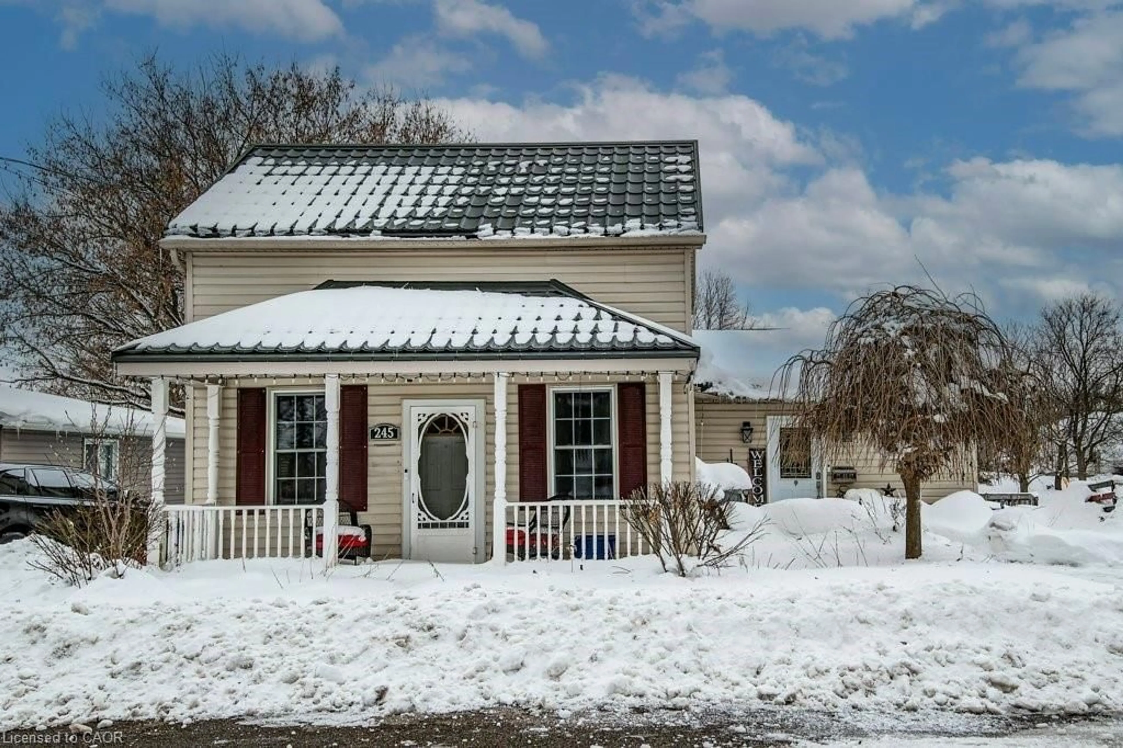 Unknown for 245 John Rosa St, Listowel Ontario N4W 2H3