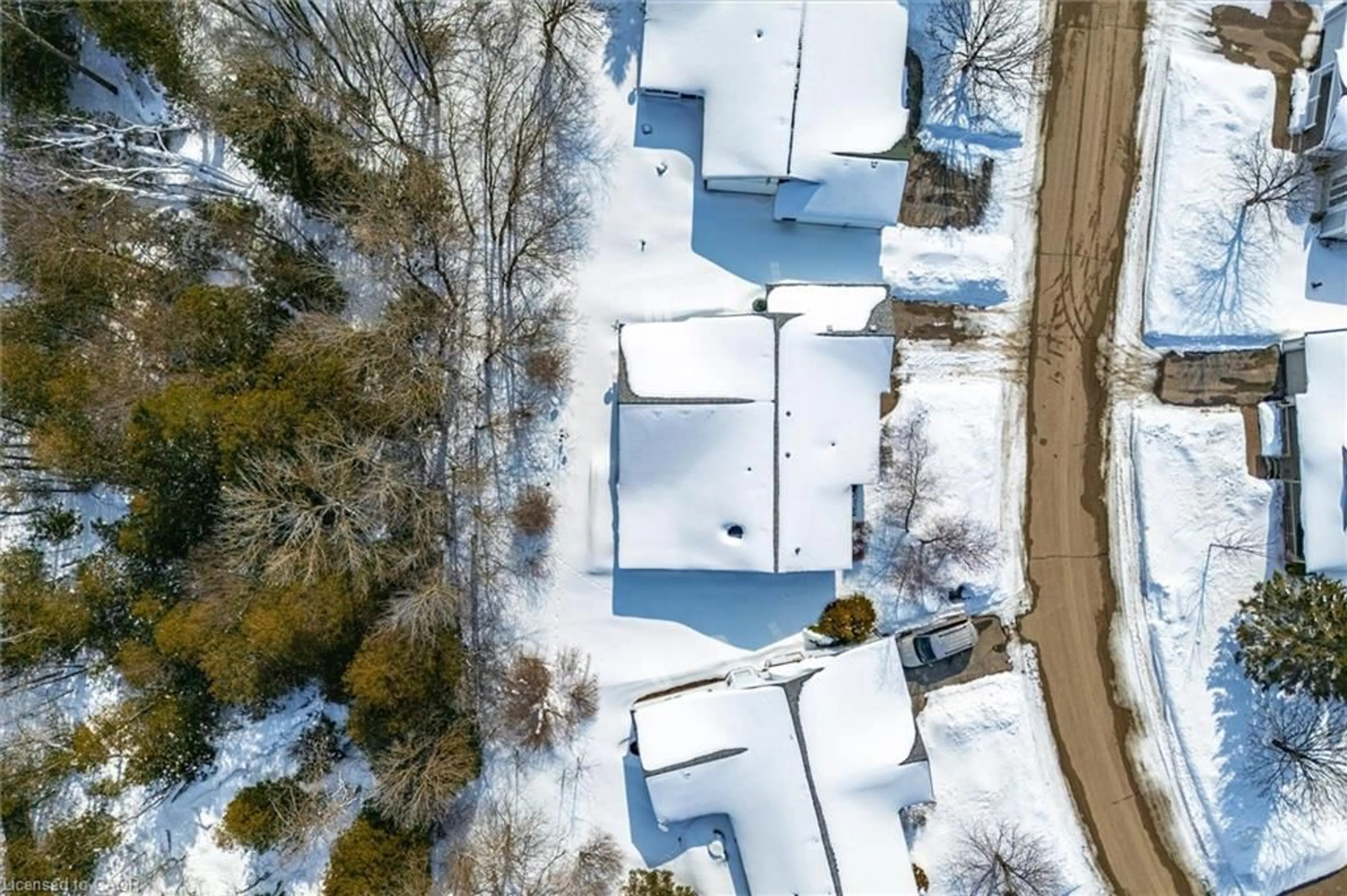 A pic from outside/outdoor area/front of a property/back of a property/a pic from drone, street for 108 White Bark Way, Belwood Ontario N0B 1J0