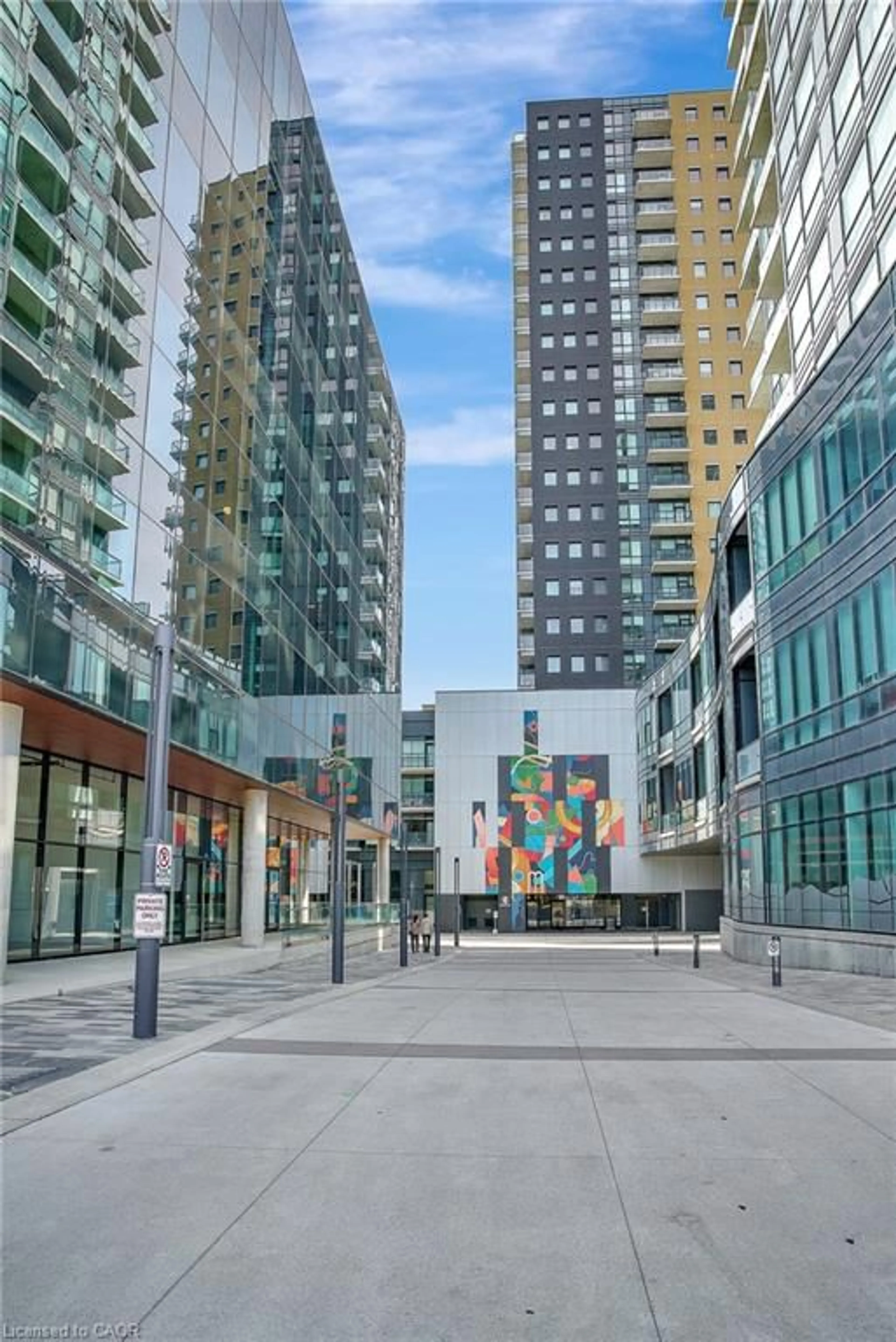 Unknown for 100 Garment St #305, Kitchener Ontario N2G 0C3