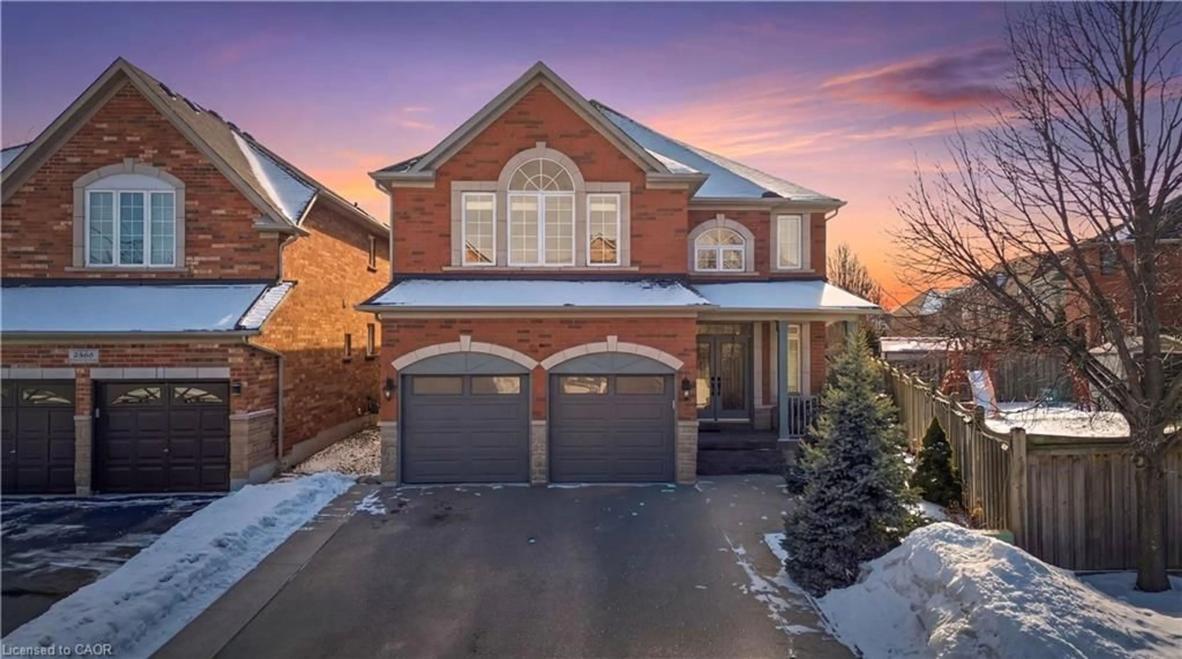 Home with brick exterior material, street for 2070 Willhaven Trail, Oakville Ontario L6M 5G3