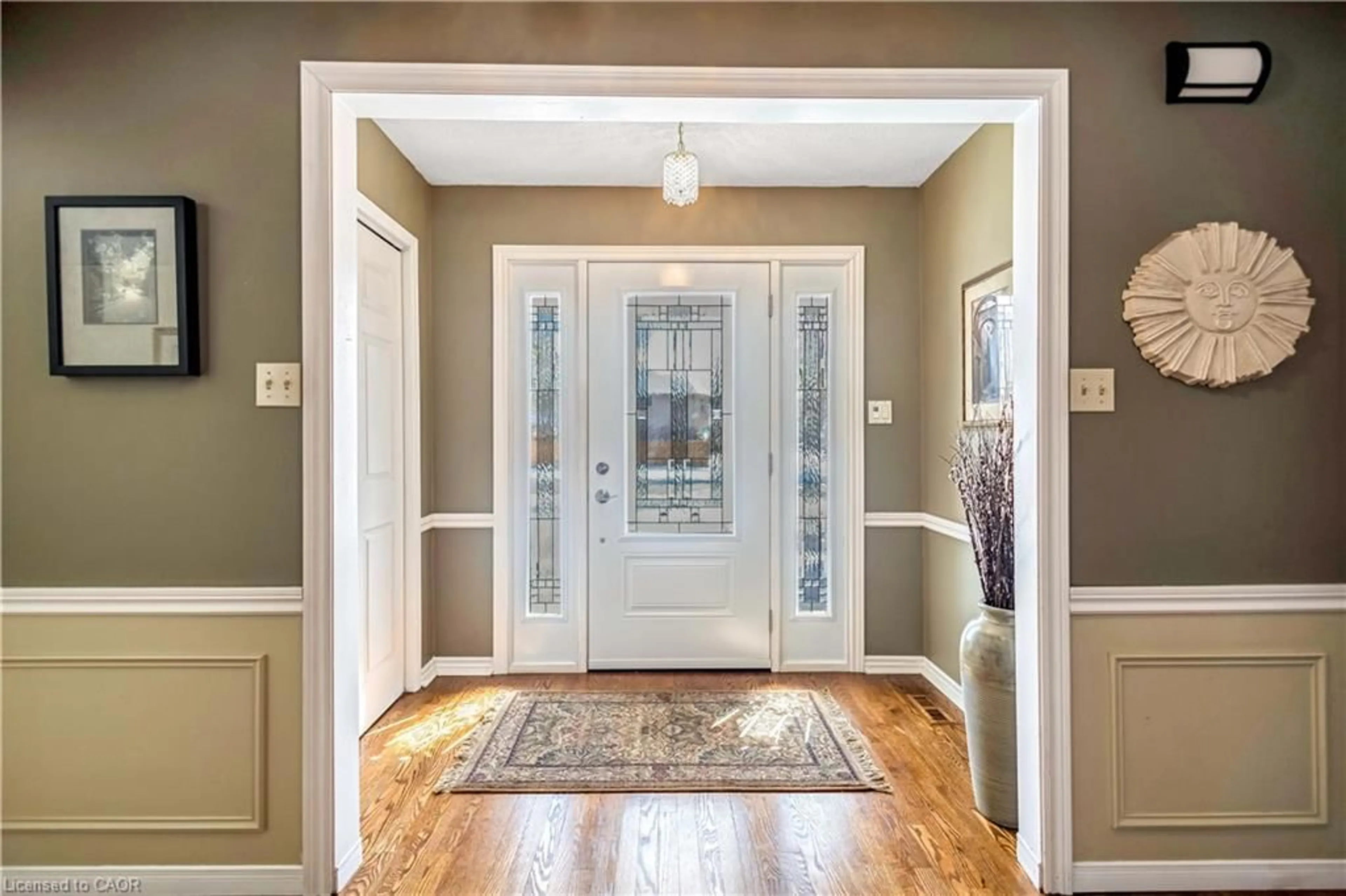 Indoor entryway for 177 Amberly Blvd, Ancaster Ontario L9G 3V3
