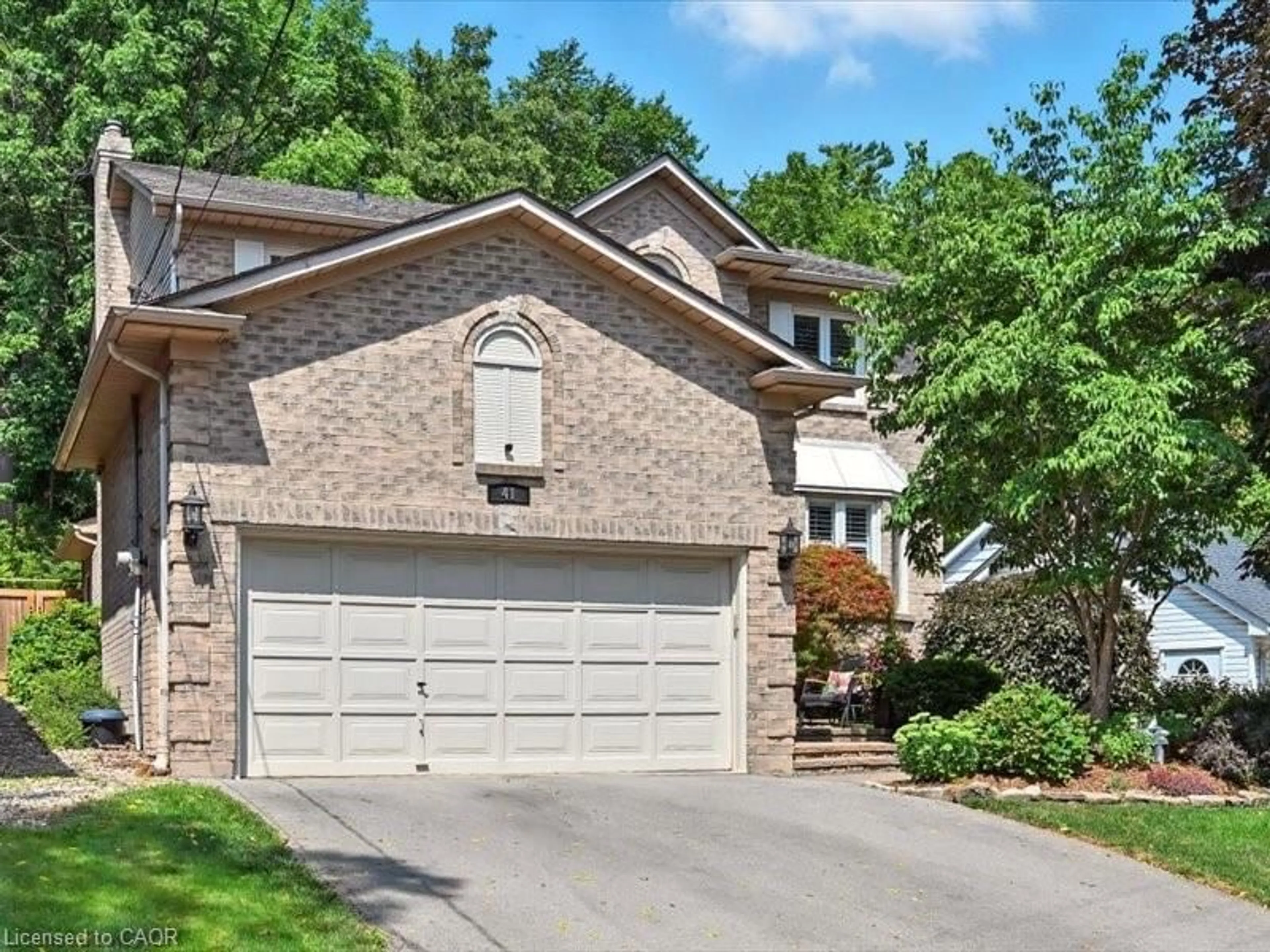 Home with brick exterior material, street for 41 Watsons Lane, Dundas Ontario L9H 1T4