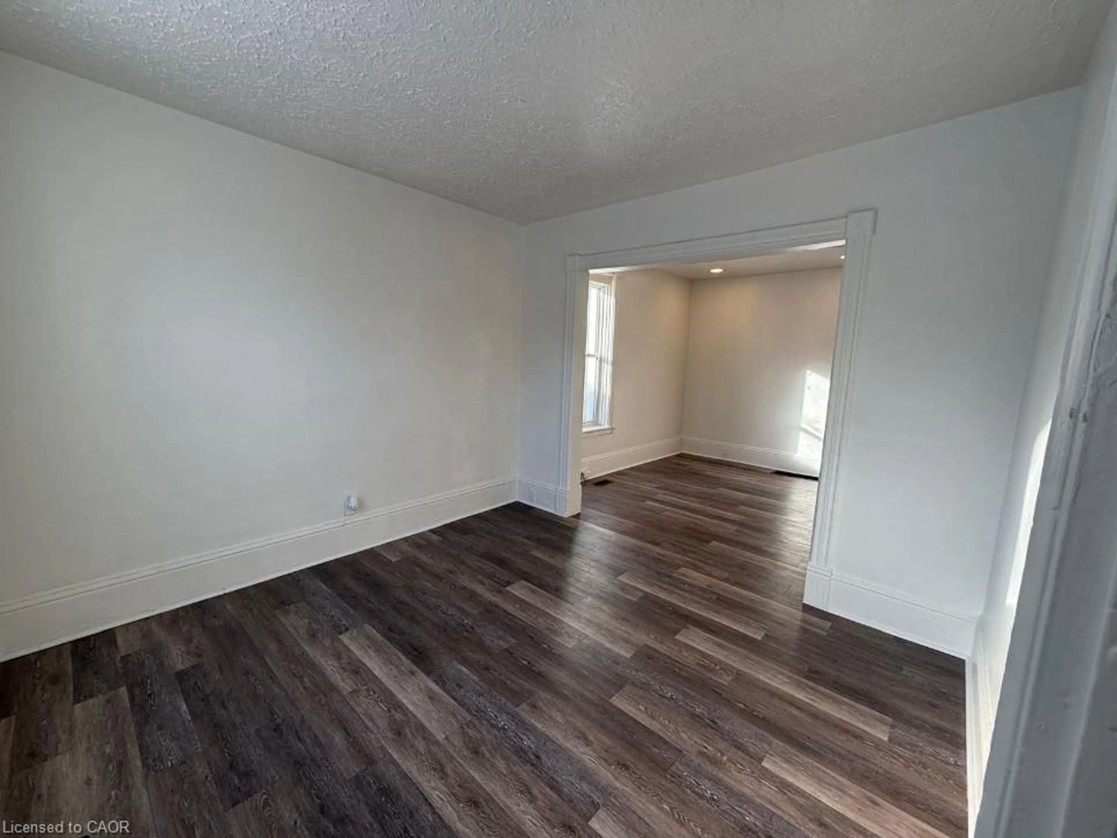 A pic of a room for 35 Park Ave, Brantford Ontario N3S 5H2