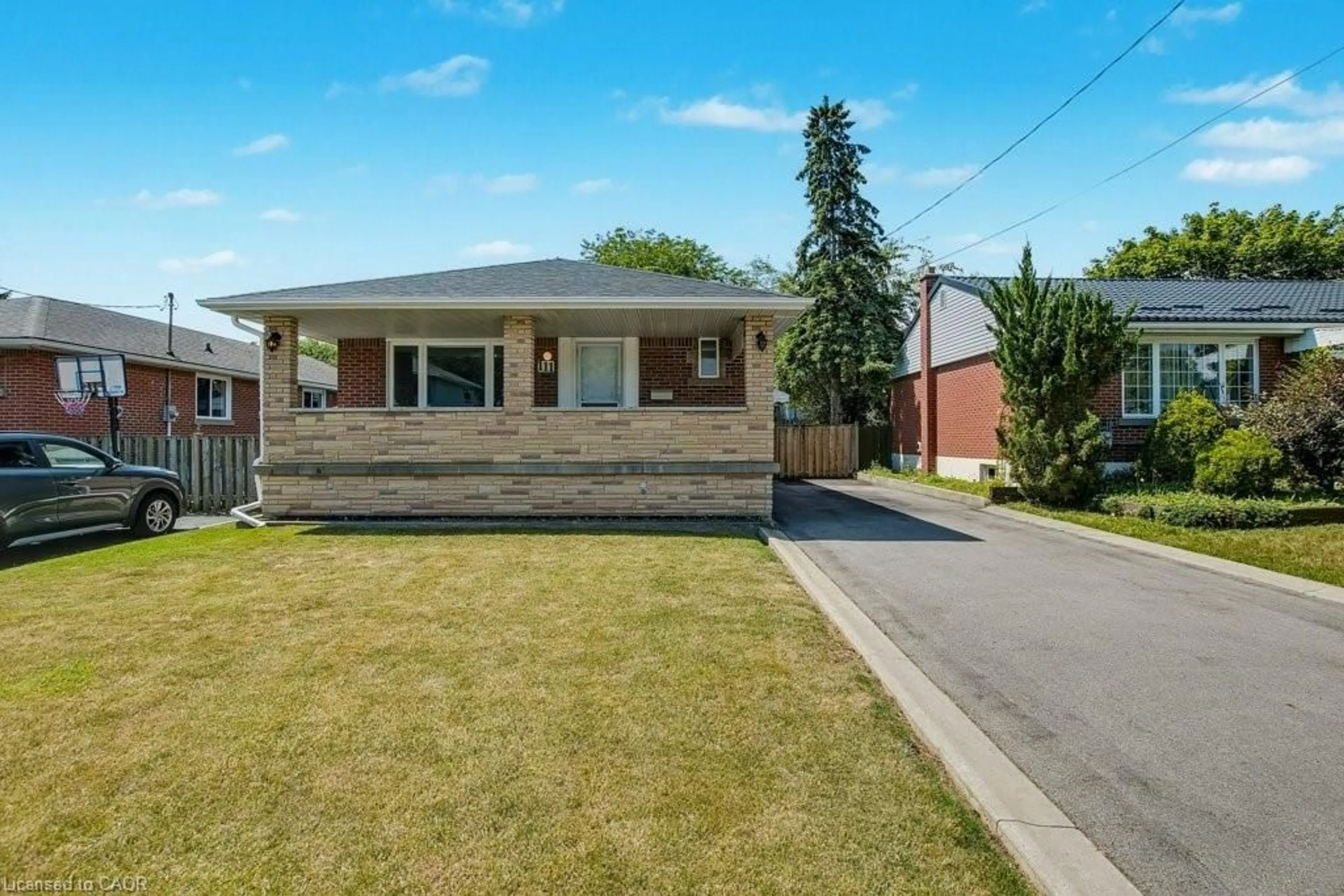 Home with brick exterior material, street for 111 Castlefield Dr, Hamilton Ontario L8T 3R1
