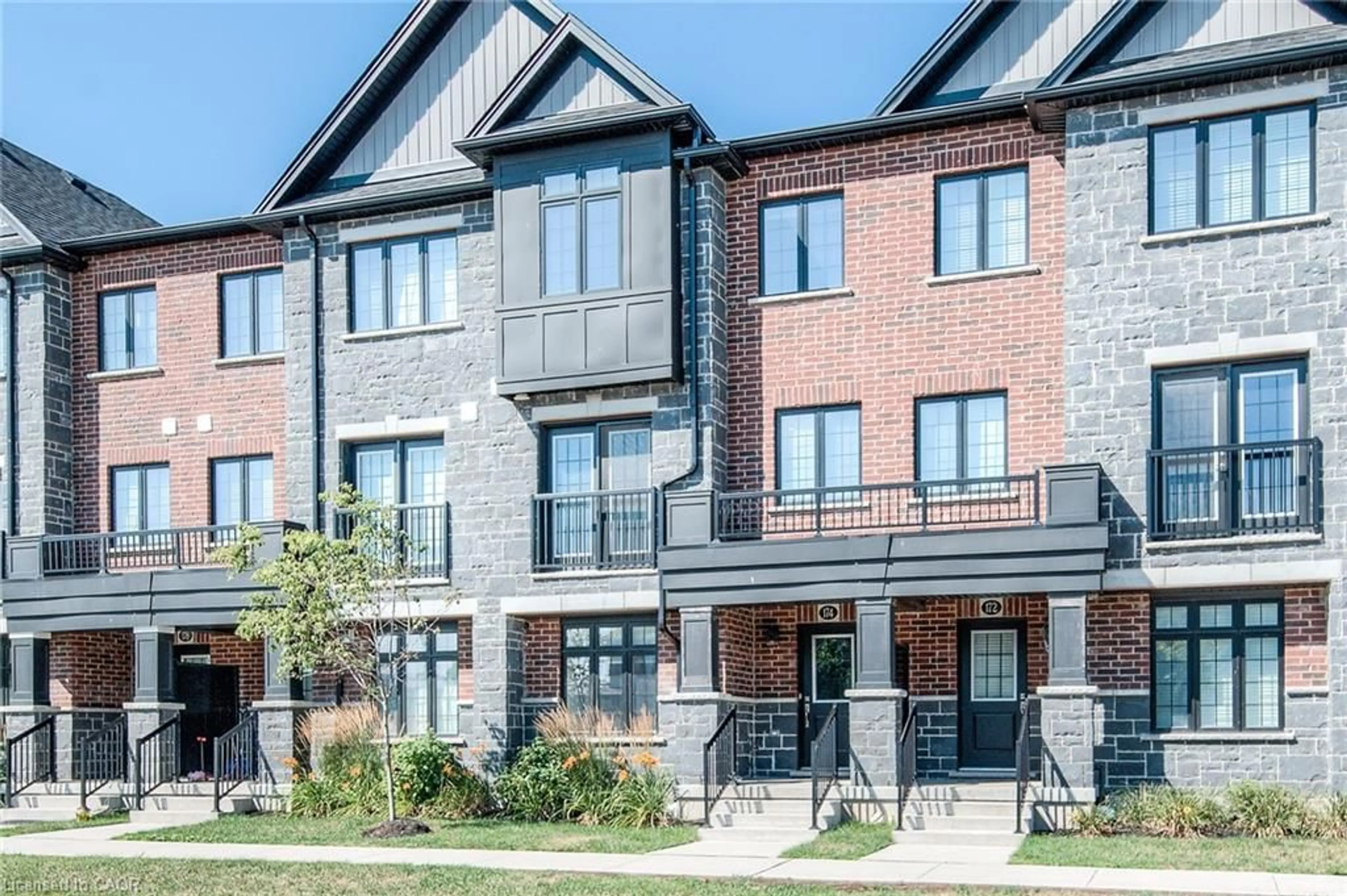 Home with brick exterior material, street for 174 South Creek Dr, Kitchener Ontario N2P 2N3