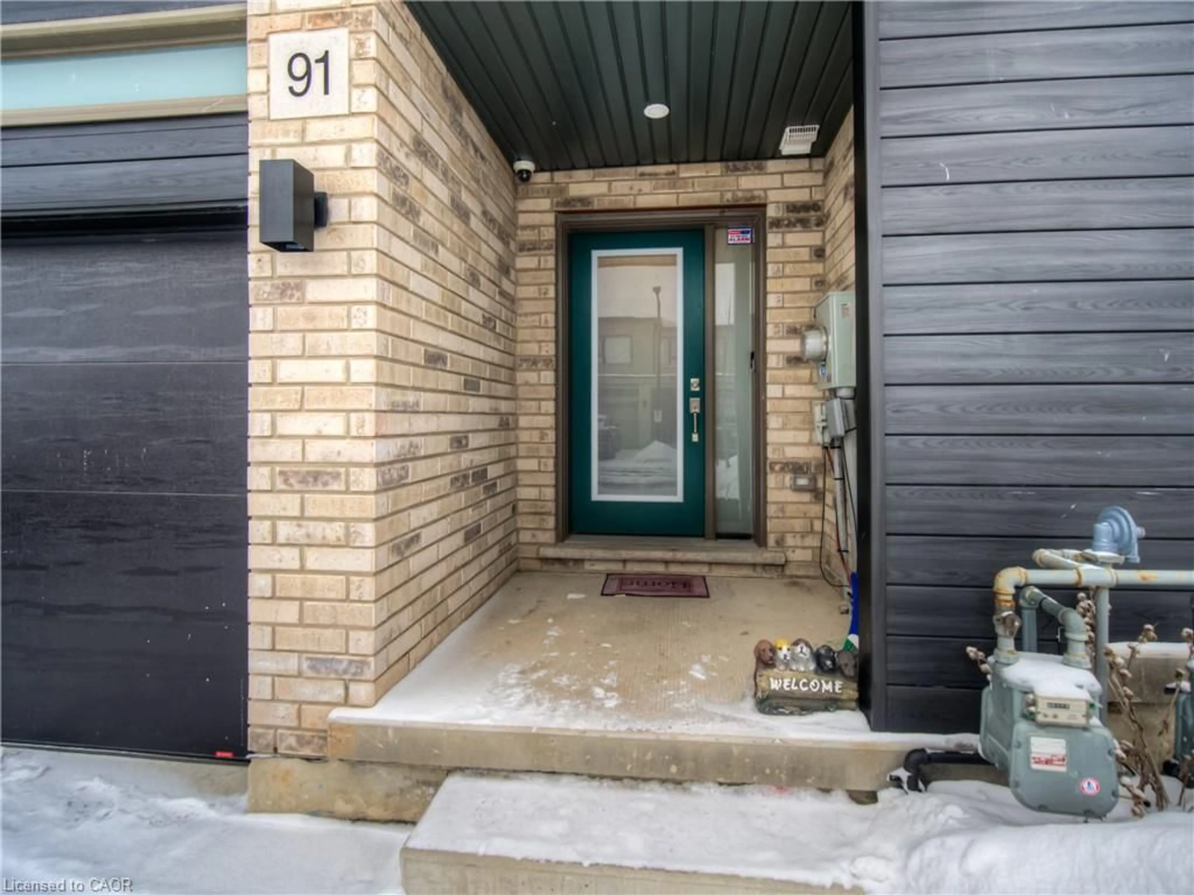 Indoor entryway for 91 Pony Way, Kitchener Ontario N0B 2E0