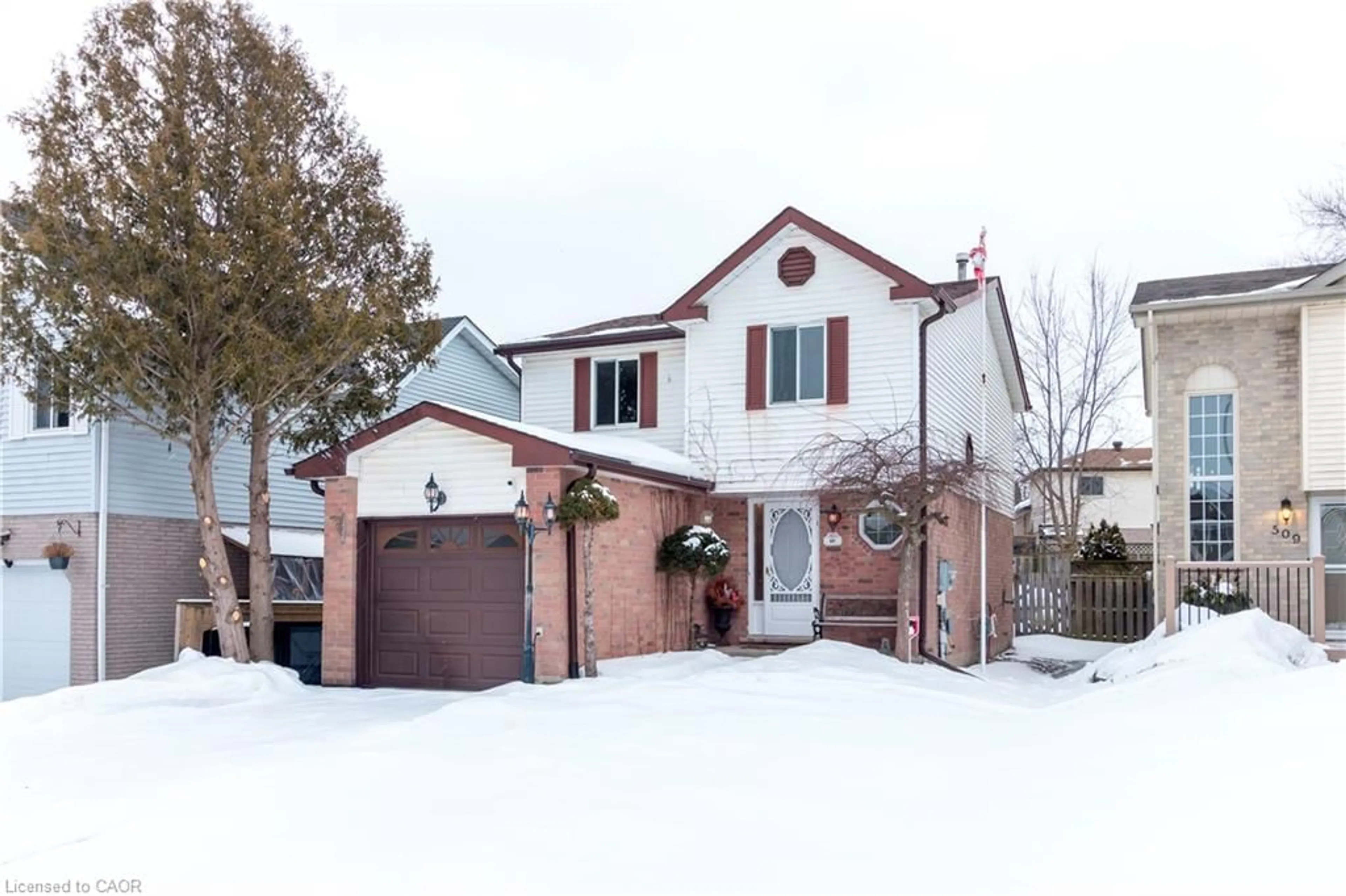 Home with brick exterior material, street for 507 Old Orchard Pl, Waterloo Ontario N2T 1W1